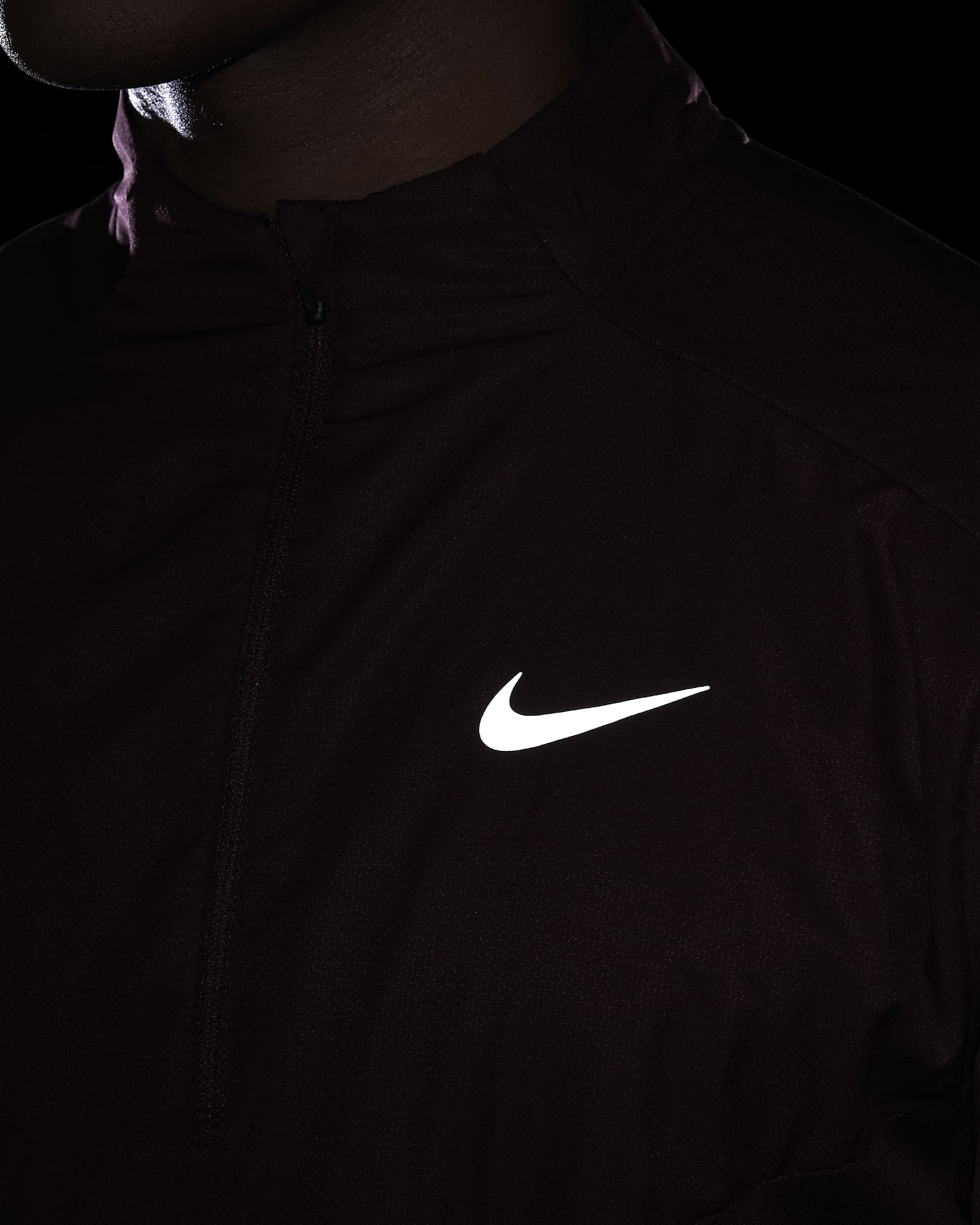 Maglia da running idrorepellente con zip a metà lunghezza Therma-FIT Nike Sphere – Uomo - Burgundy Crush