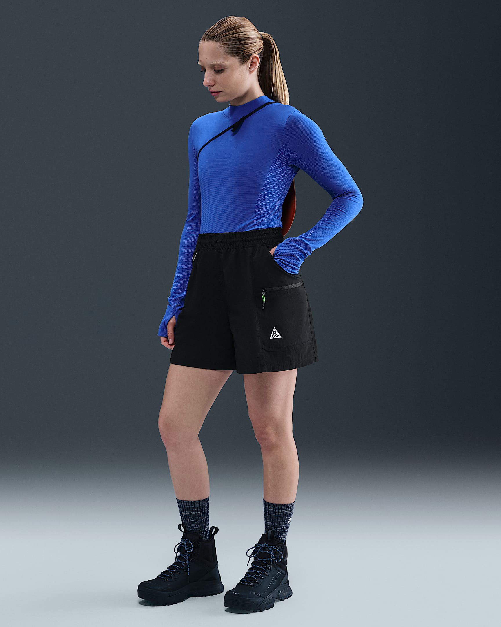 Shorts para mujer Nike ACG "Death Bloom" - Negro/Antracita/Blanco cumbre