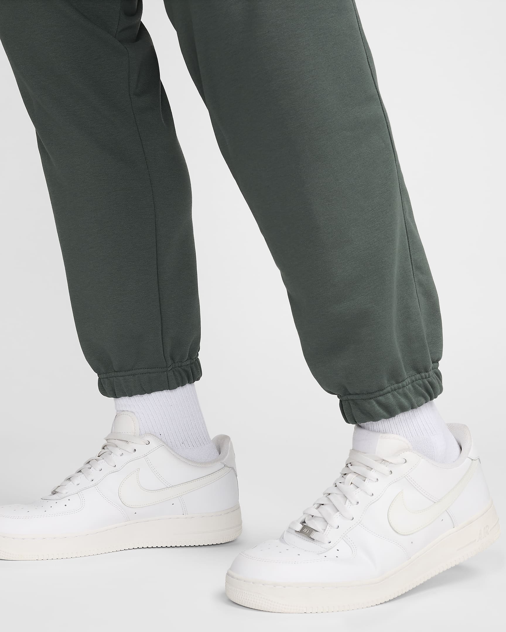 Pantalon de jogging de fitness en tissu Fleece Dri-FIT Nike Swoosh pour homme - Vintage Green/Vintage Green