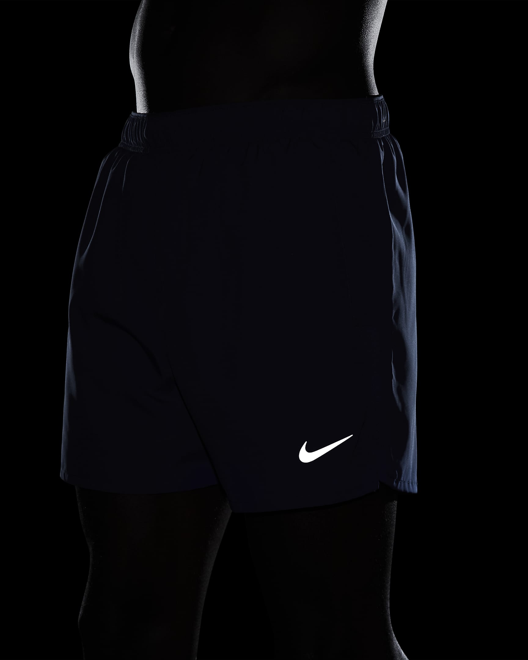 Shorts de correr Dri-FIT de 13 cm con forro de ropa interior para hombre Nike Challenger - Royal juego/Royal juego/Negro