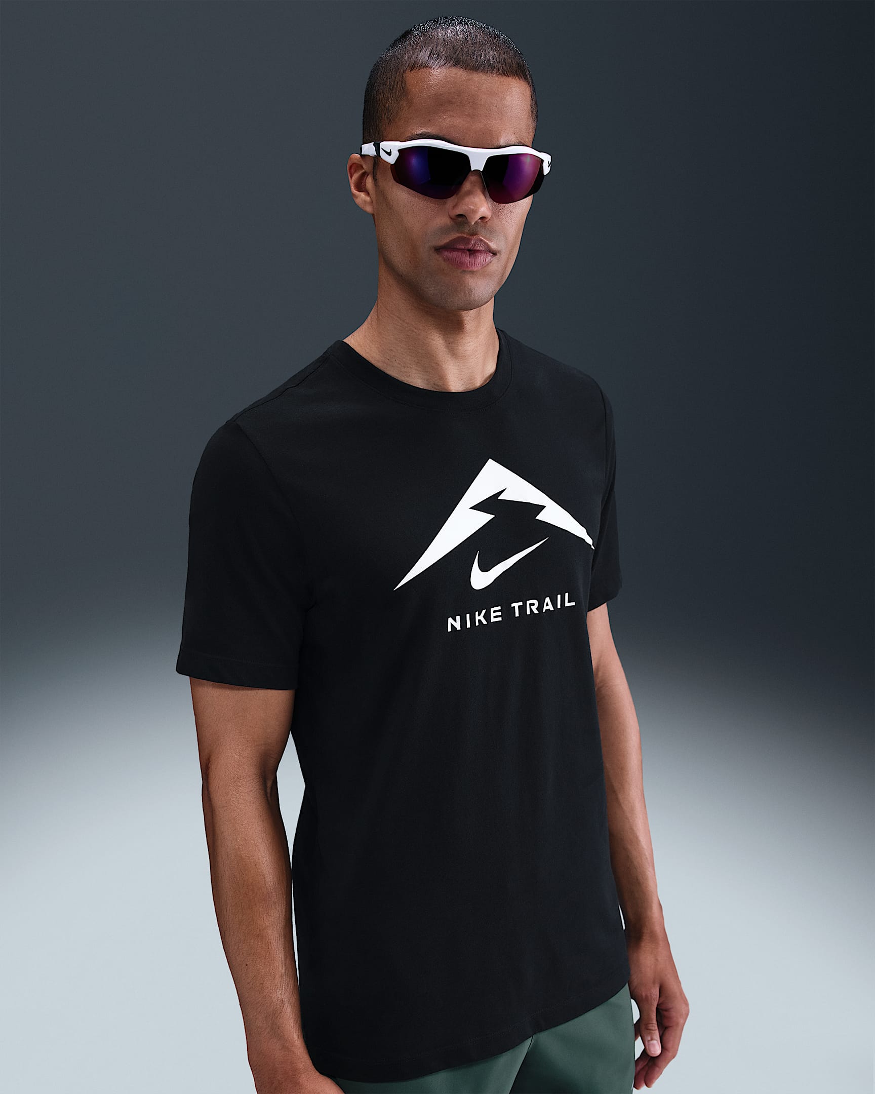 Nike Dri-FIT Men's Trail Running T-Shirt - Black/Summit White