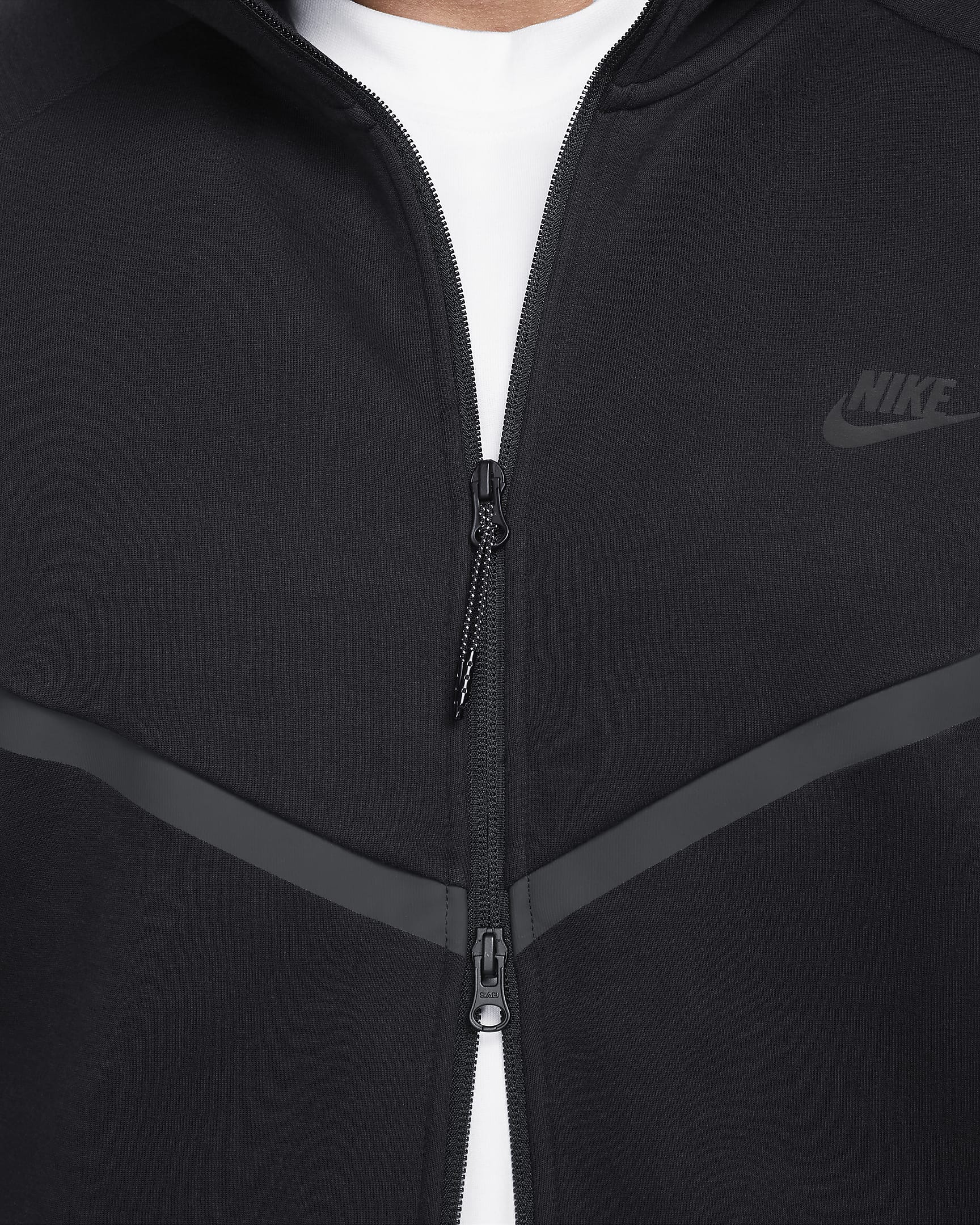 Nike Tech Dessuadora amb caputxa i cremallera completa Windrunner - Home - Negre/Negre