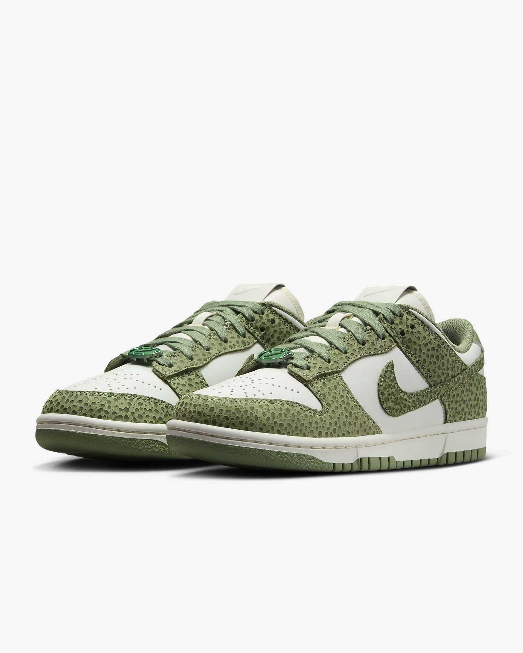 Nike Dunk Low Premium Women's Shoes - Oil Green/Treeline/Sail/Oil Green