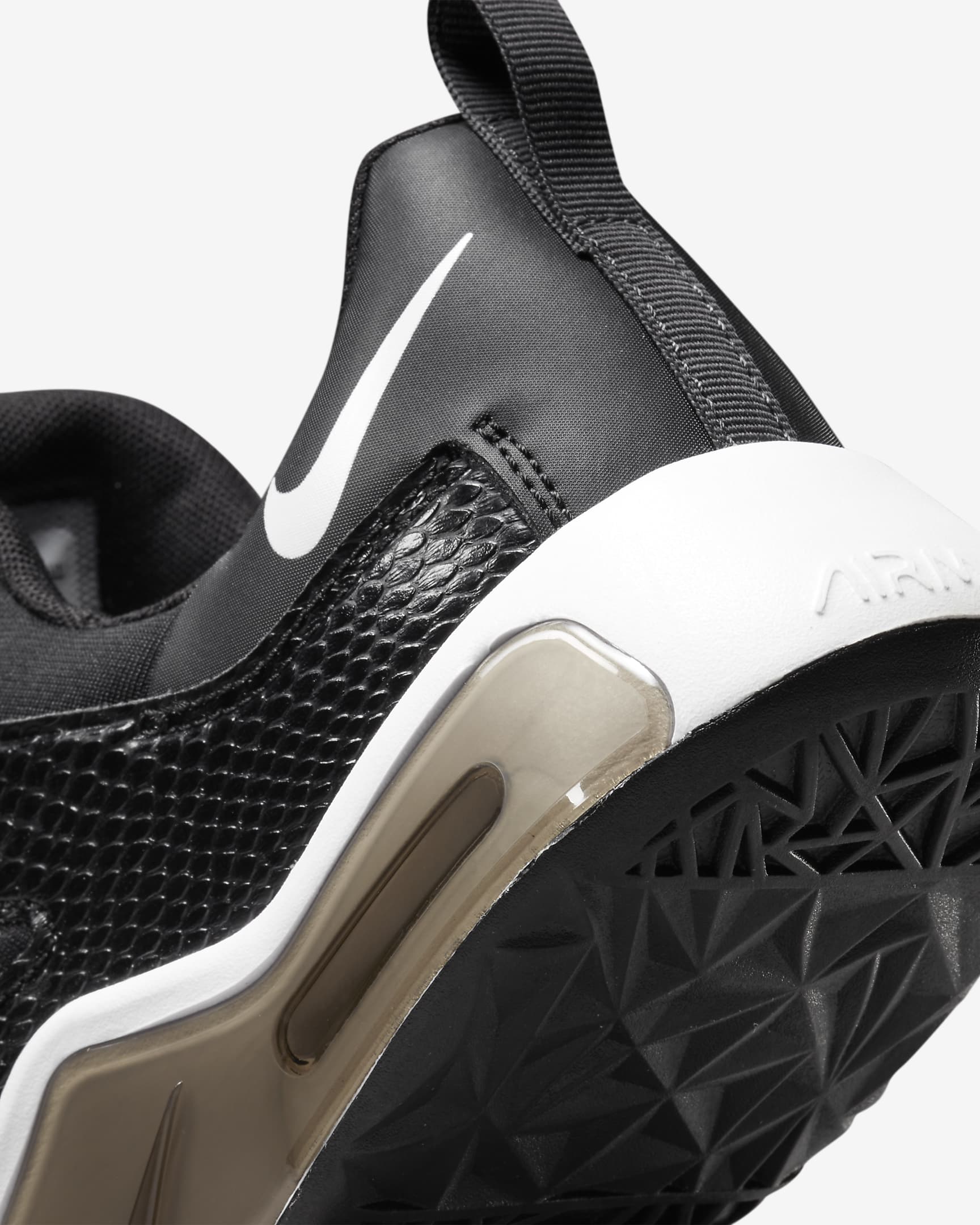 nike bounce shoes