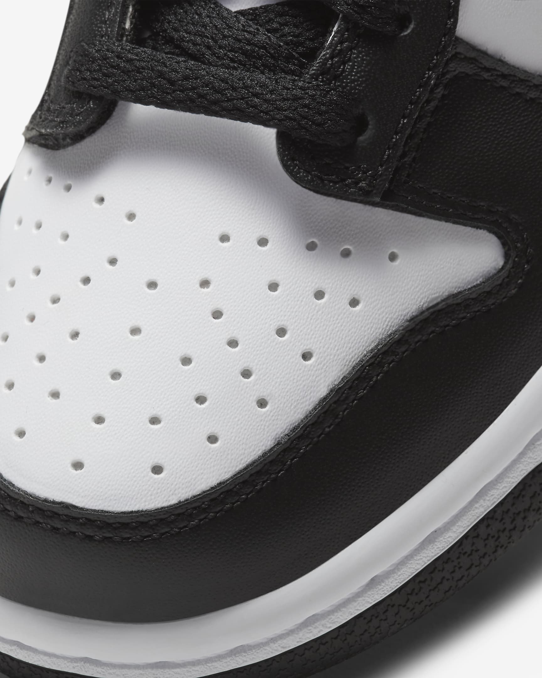 Nike Dunk Low Older Kids' Shoes - White/White/Black