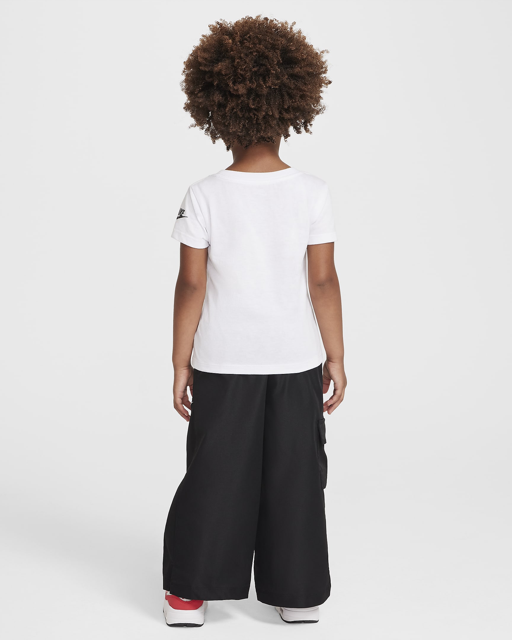 Conjunto de pants y playera infantil Nike Dri-FIT "Step Up Your Game" - Negro