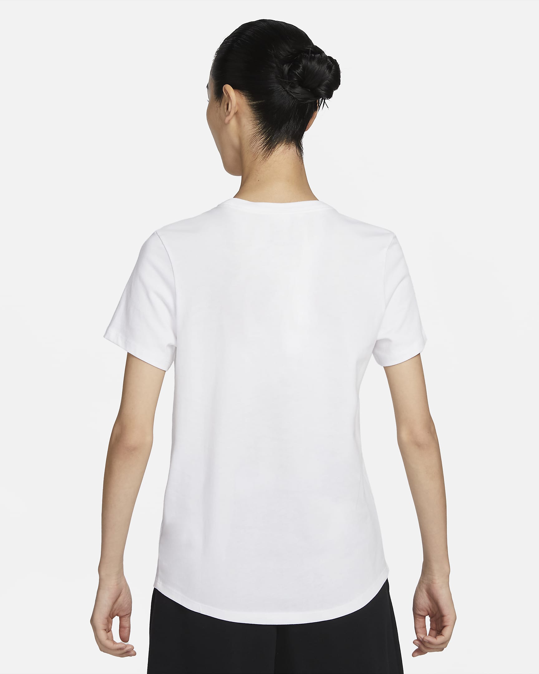 Nike Sportswear Essentials Women's Logo T-Shirt - White/Black