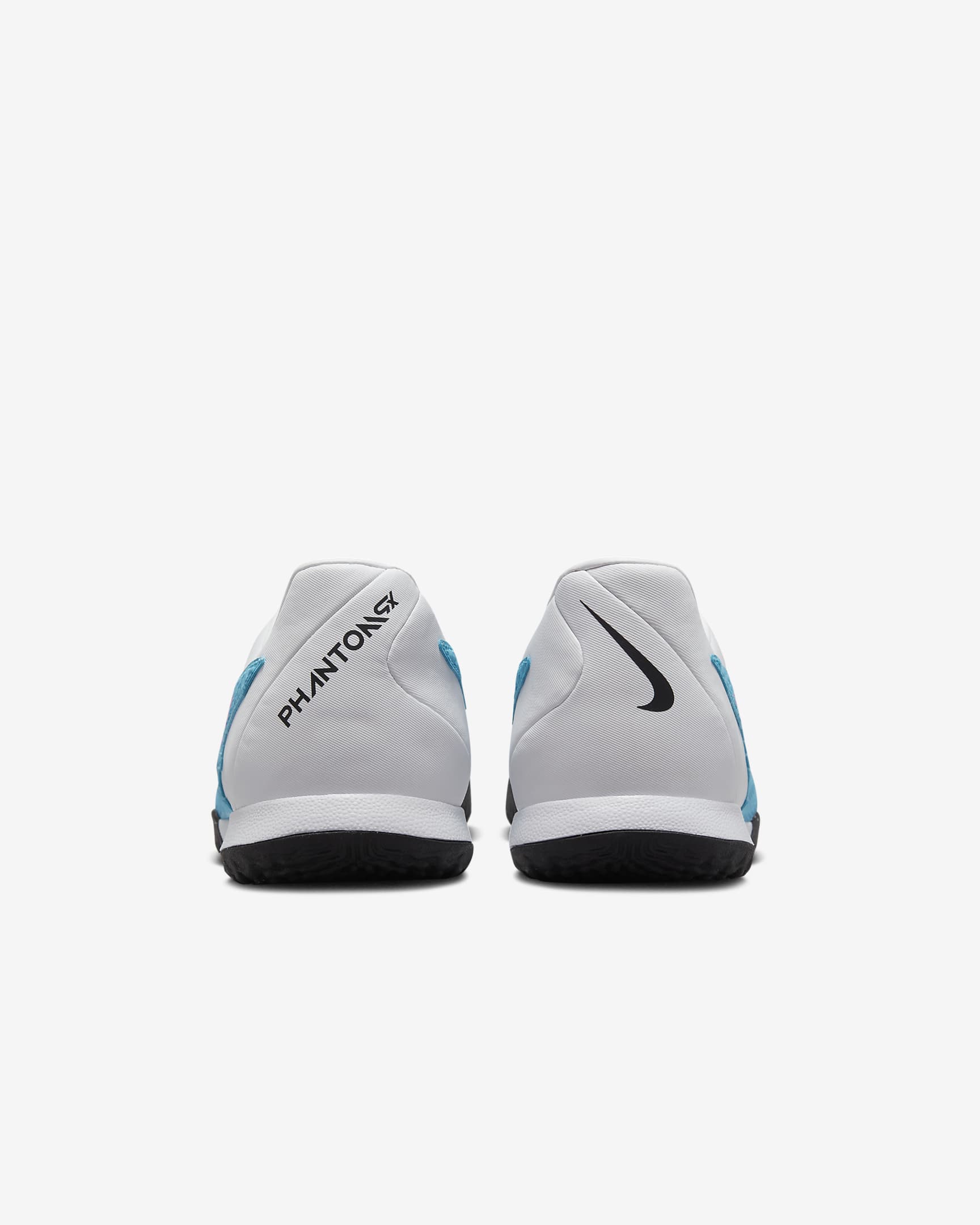 nike phantom indoor