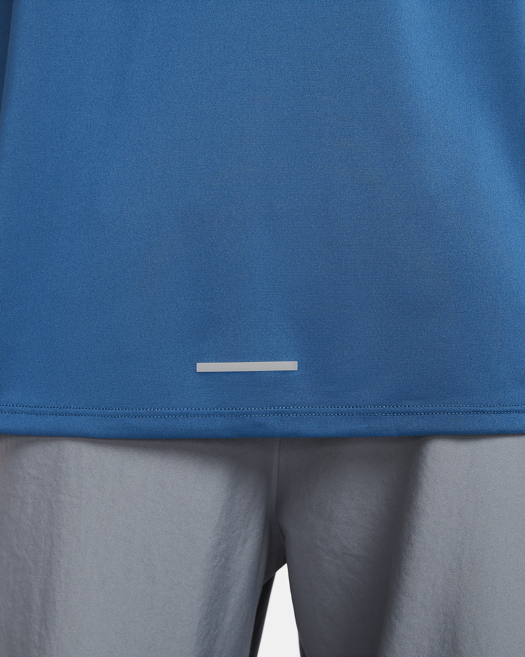 nike rise 365 running top