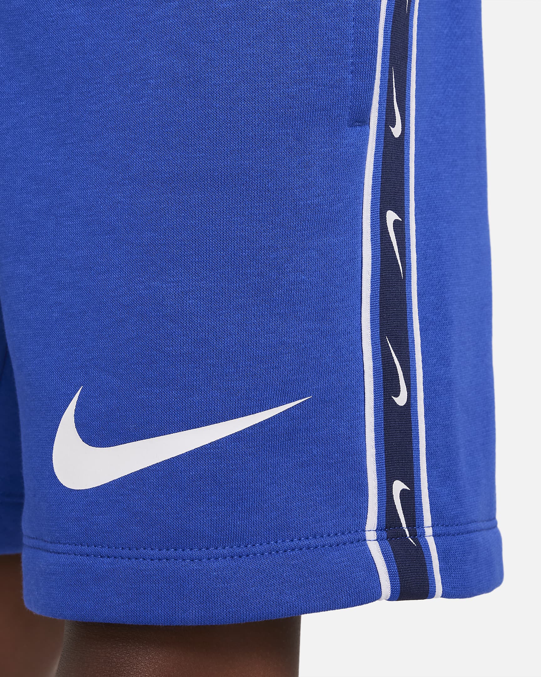 mens nike repeat shorts