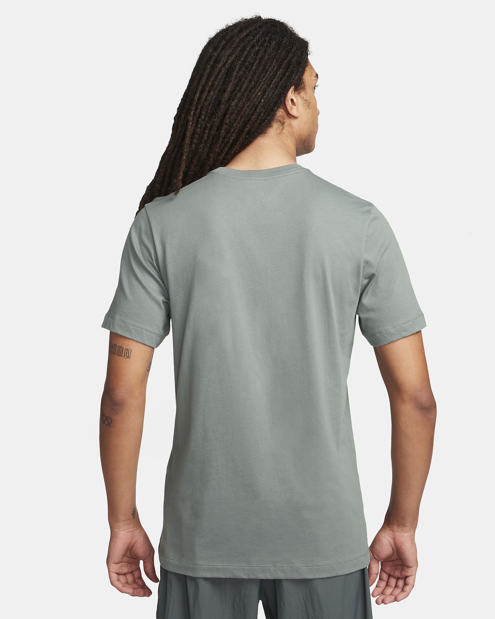 Nike Sportswear Men's T-Shirt - Smoke Grey