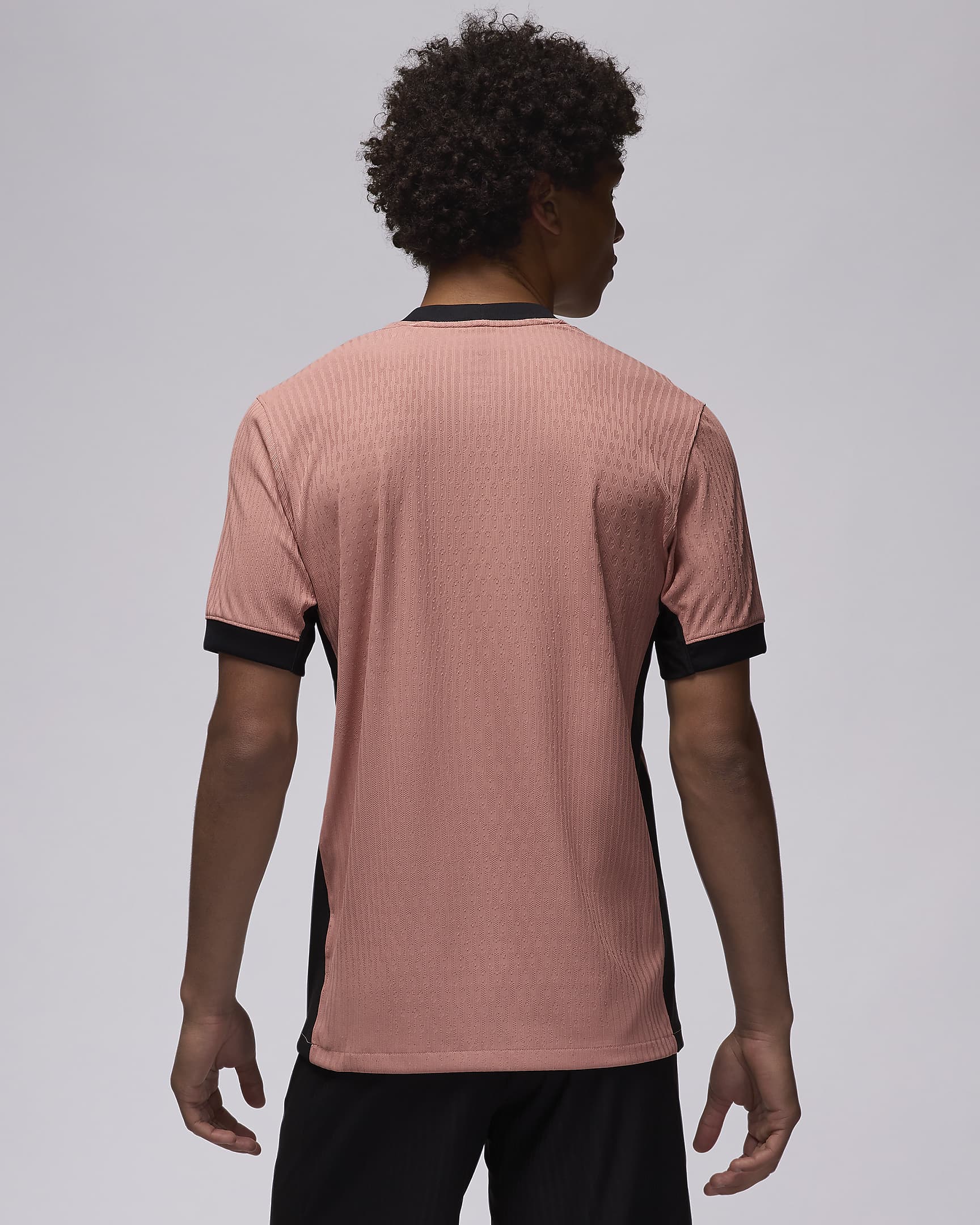 Paris Saint-Germain 2024/25 Match Third Jordan Dri-FIT ADV Authentic-fodboldtrøje til mænd - Rust Pink/sort/sort