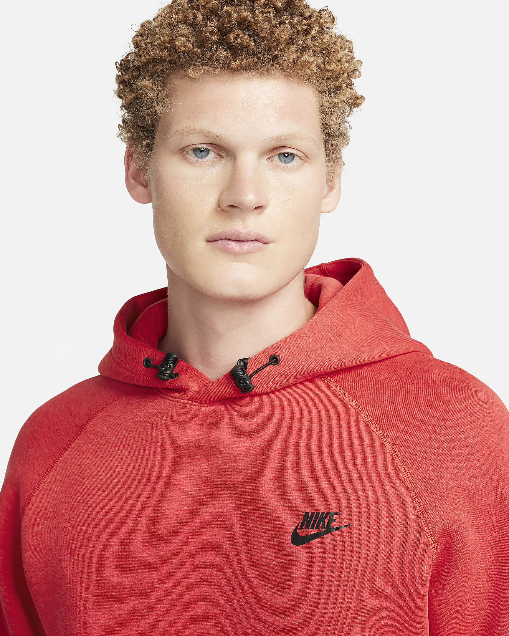 Nike Sportswear Tech Fleece Men's Pullover Hoodie.