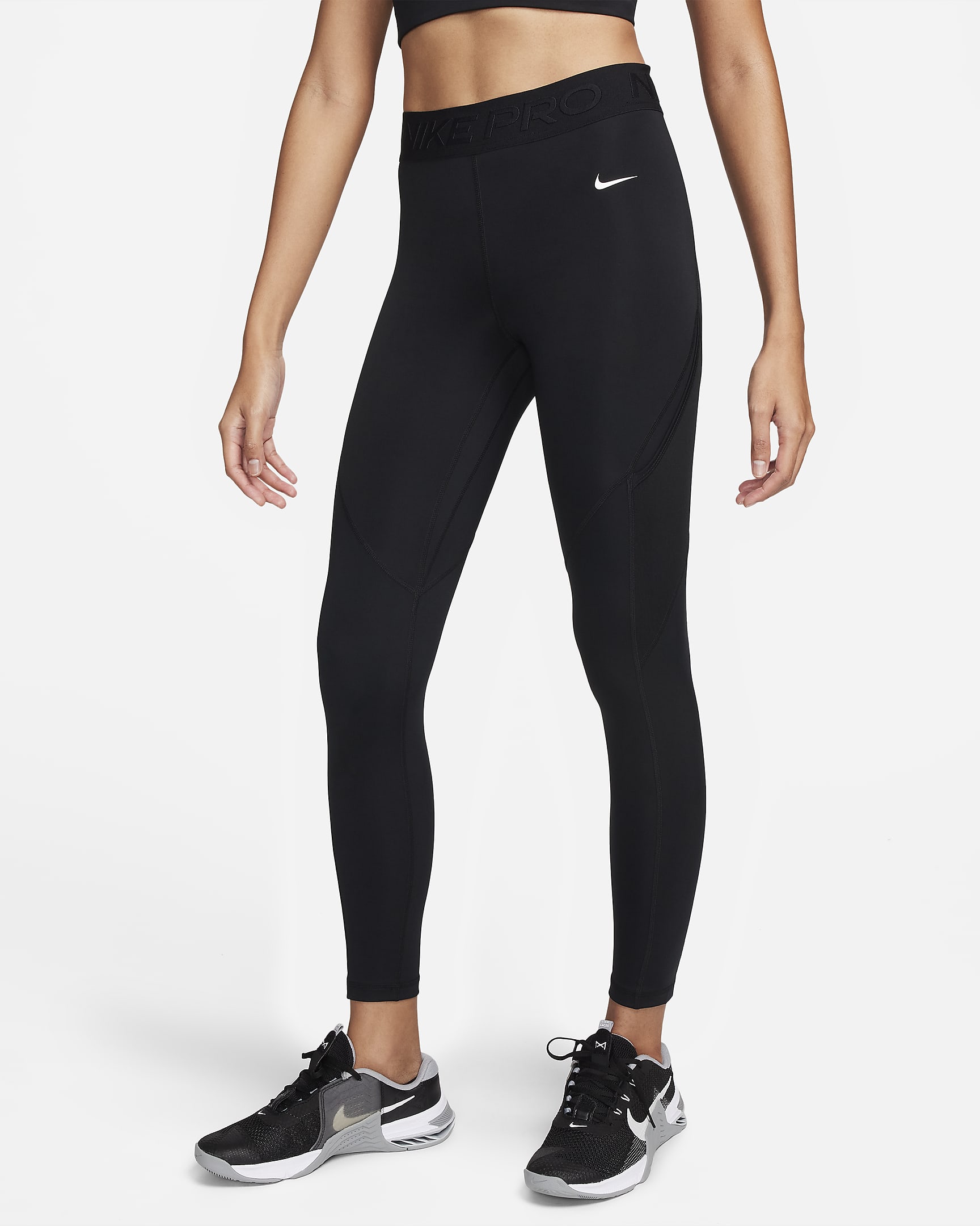 Nike Pro Women's Mid-Rise 7/8 Leggings with Pockets. Nike.com