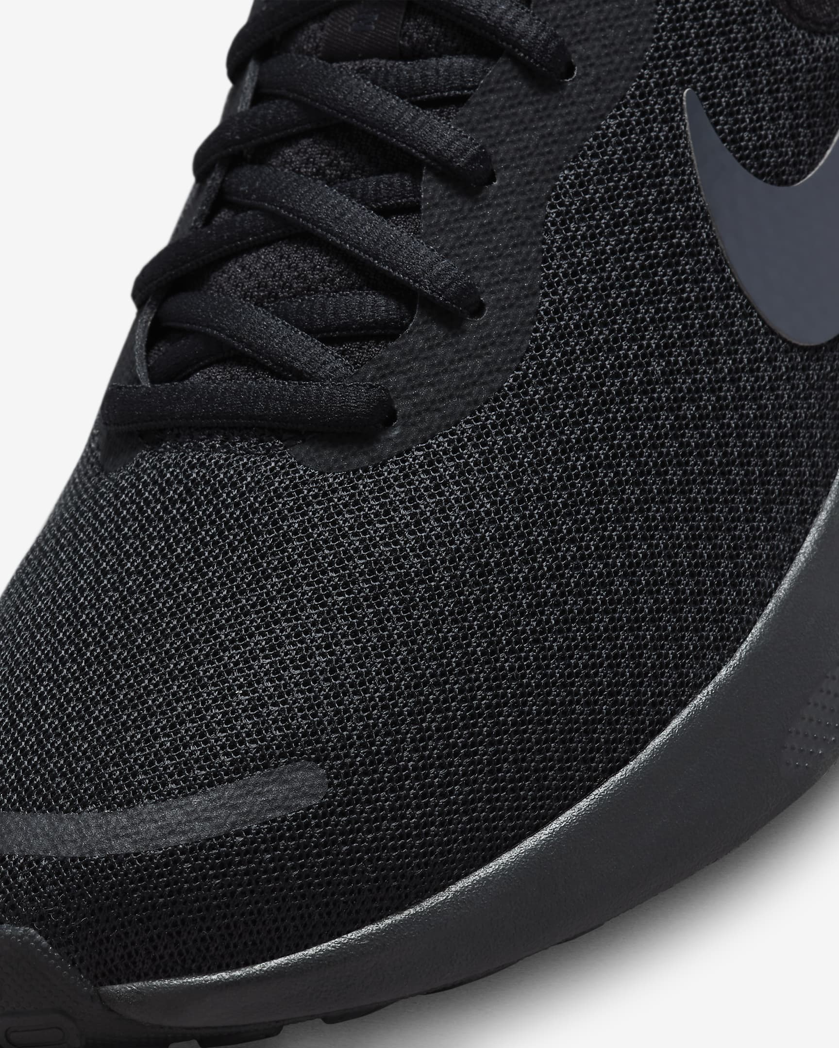 Nike revolution 7 men s road running shoes nike ie