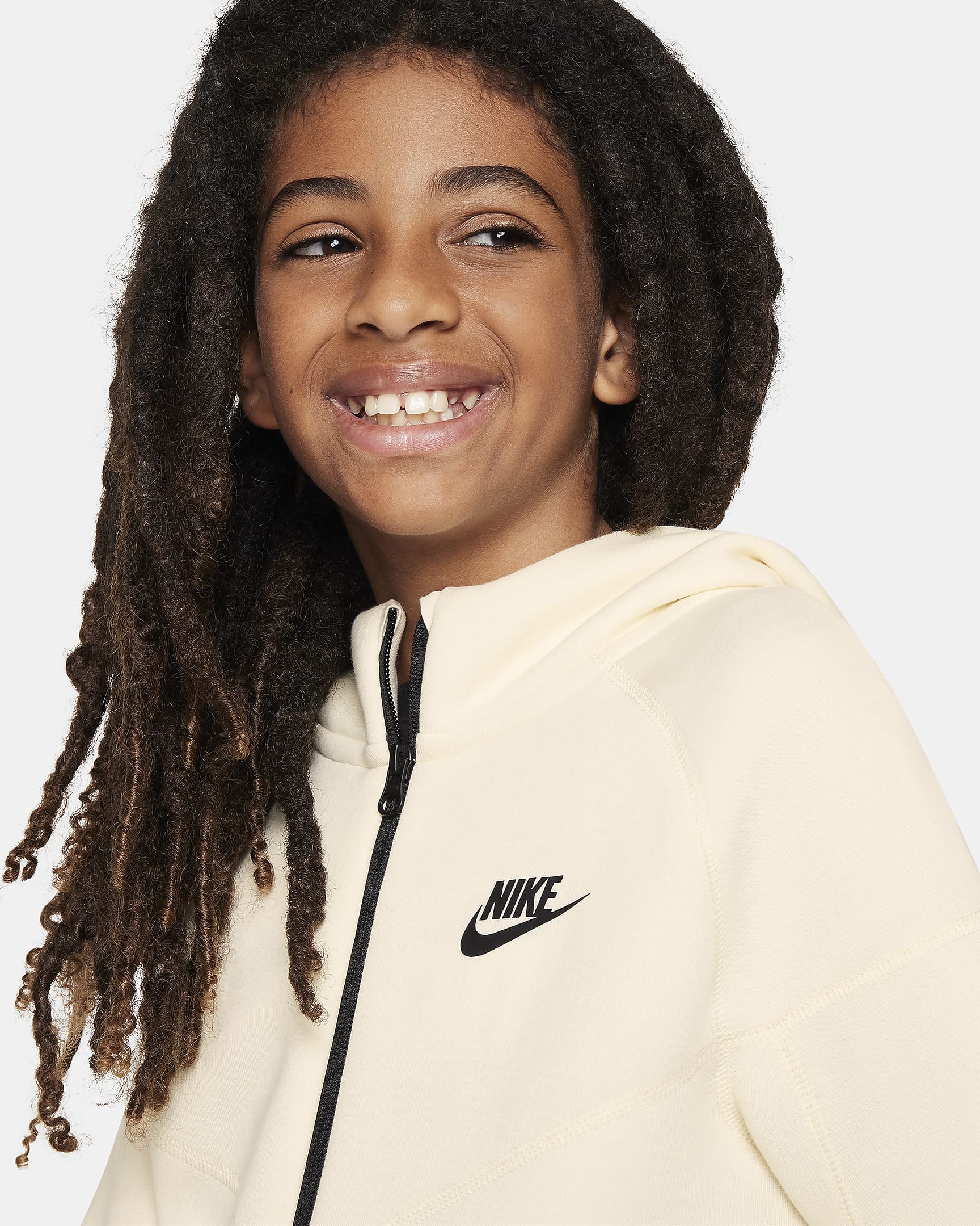 Nike Sportswear Tech Fleece Older Kids' (Boys') Full-Zip Hoodie. Nike DK