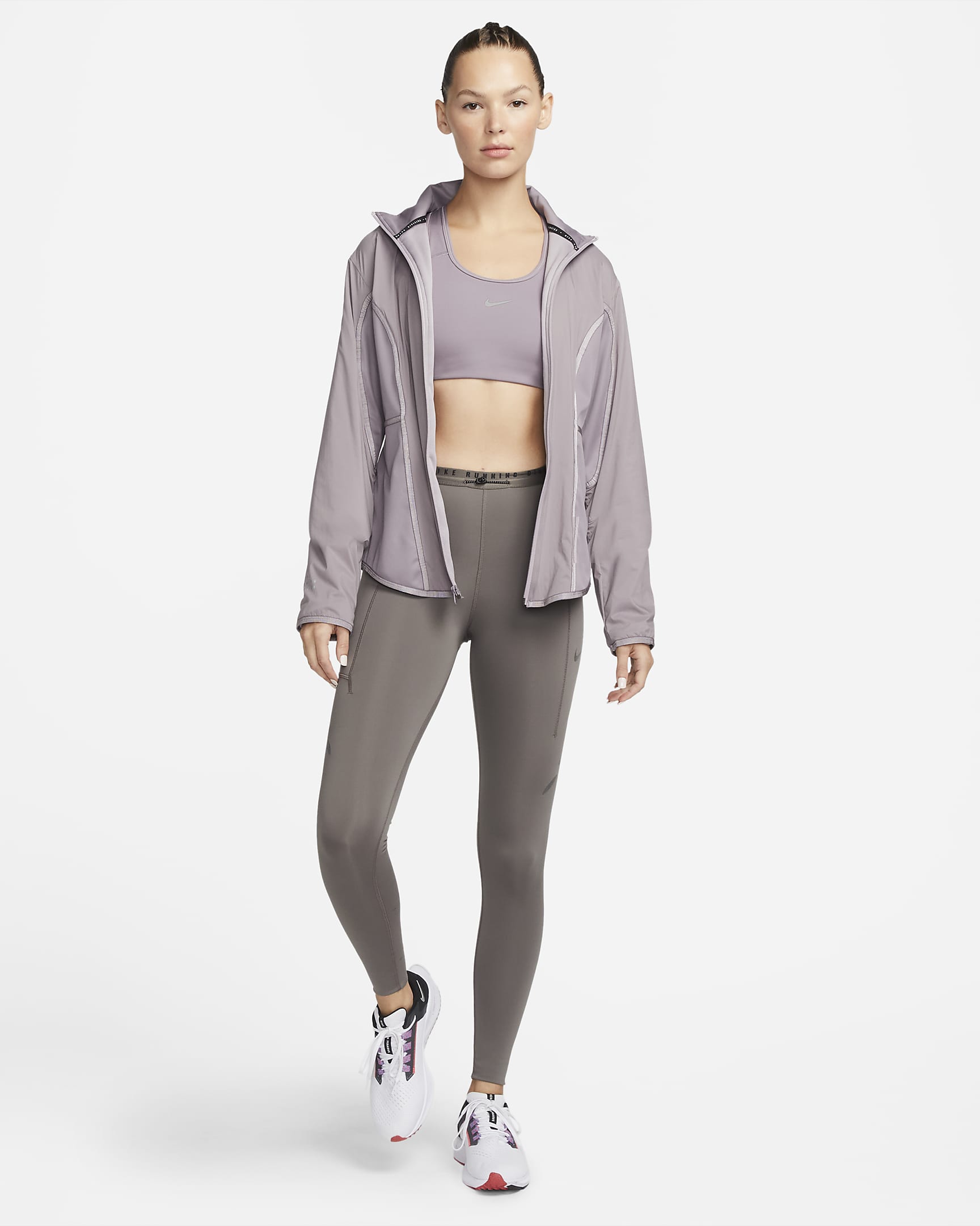 Nike StormFIT Run Division Women's Running Jacket. Nike IL