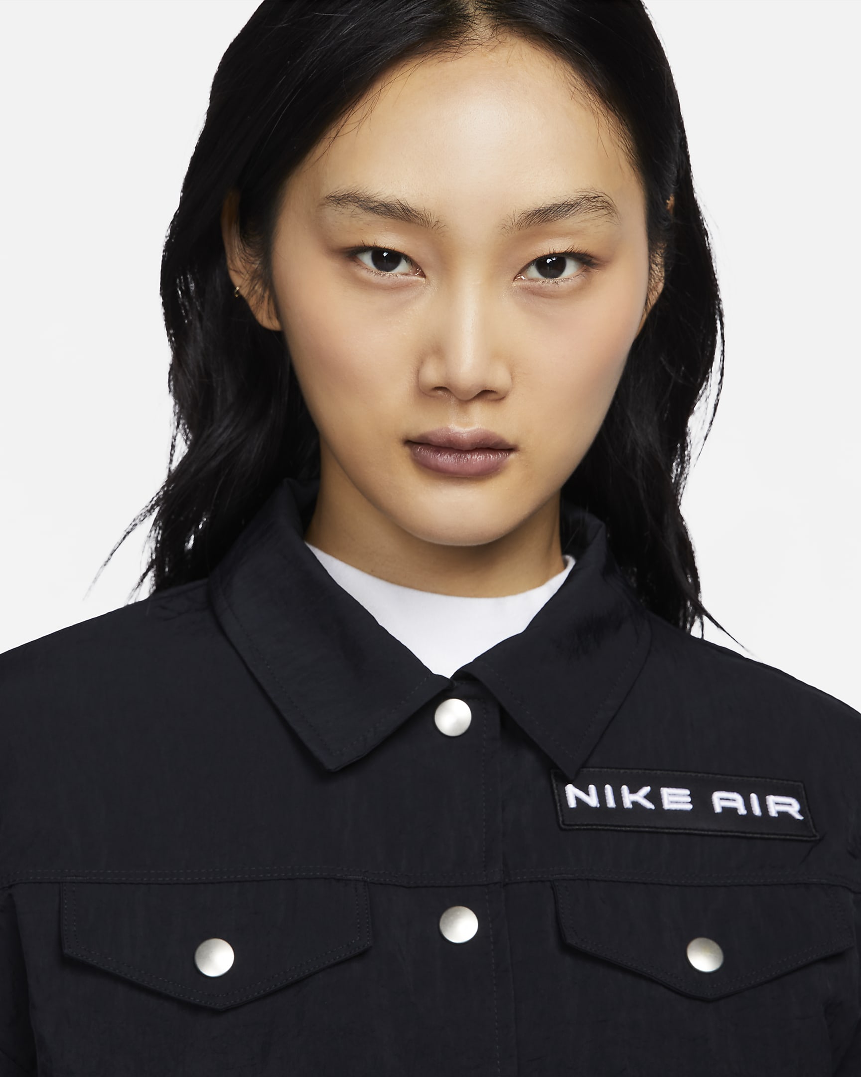 Nike Air Women's Modest Cropped Woven Jacket. Nike ID