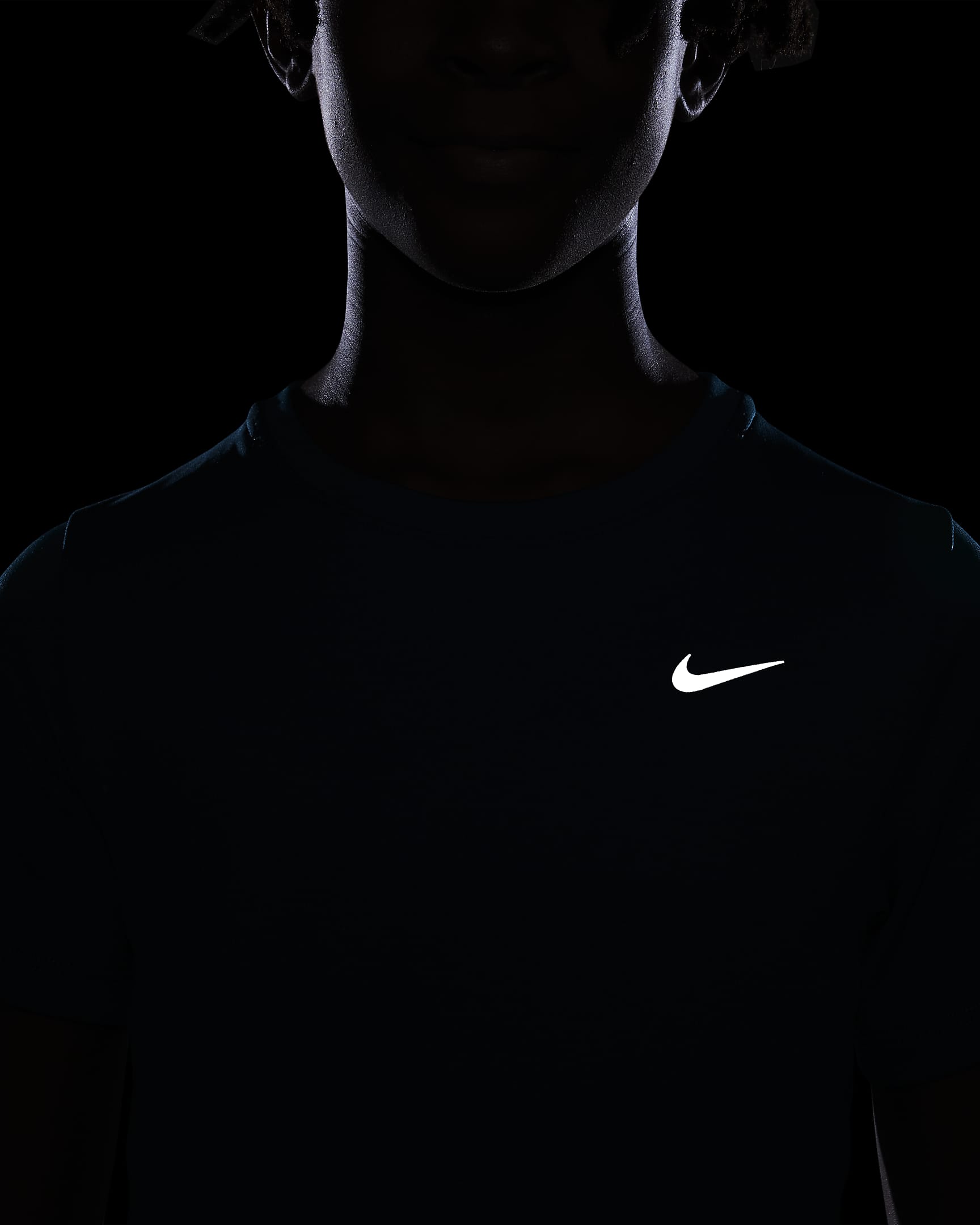 Nike Dri-FIT Miler Older Kids' (Boys') Short-Sleeve Training Top. Nike PH