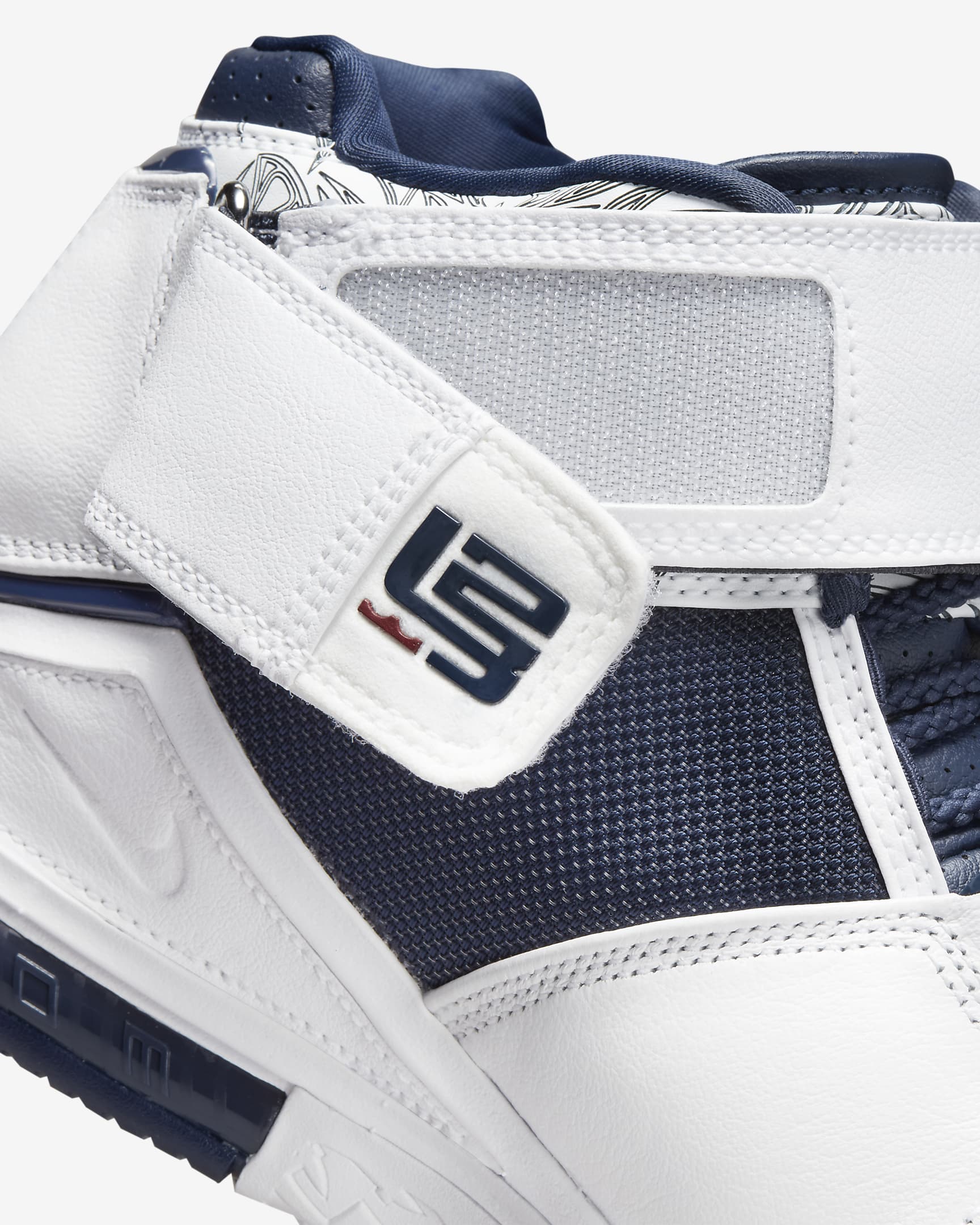 Nike Zoom LeBron 2 Men's Shoes - White/Varsity Crimson/Midnight Navy