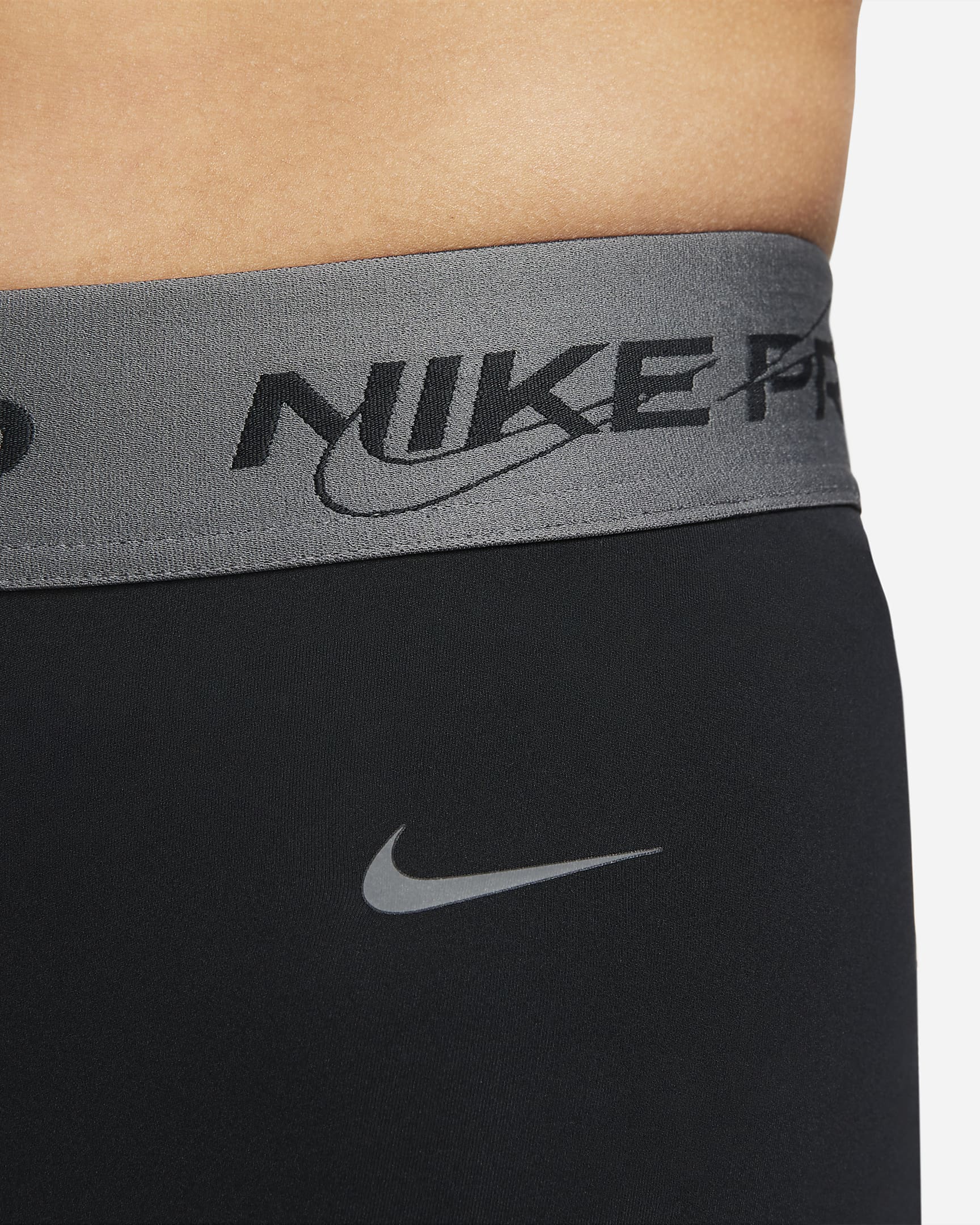 Nike Pro Women's Mid-Rise 8cm (approx.) Graphic Shorts. Nike SK
