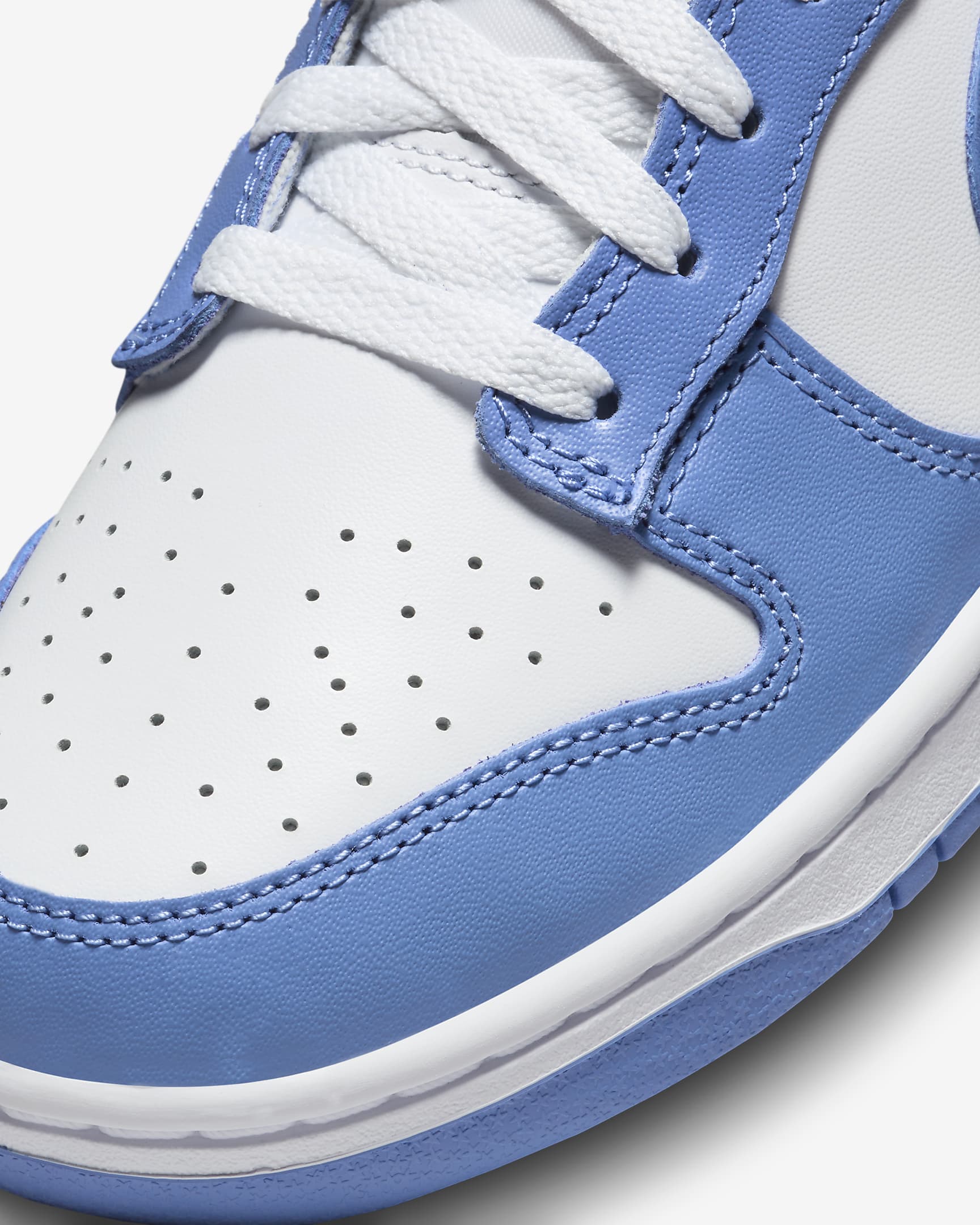 footlocker nike dunk low retro