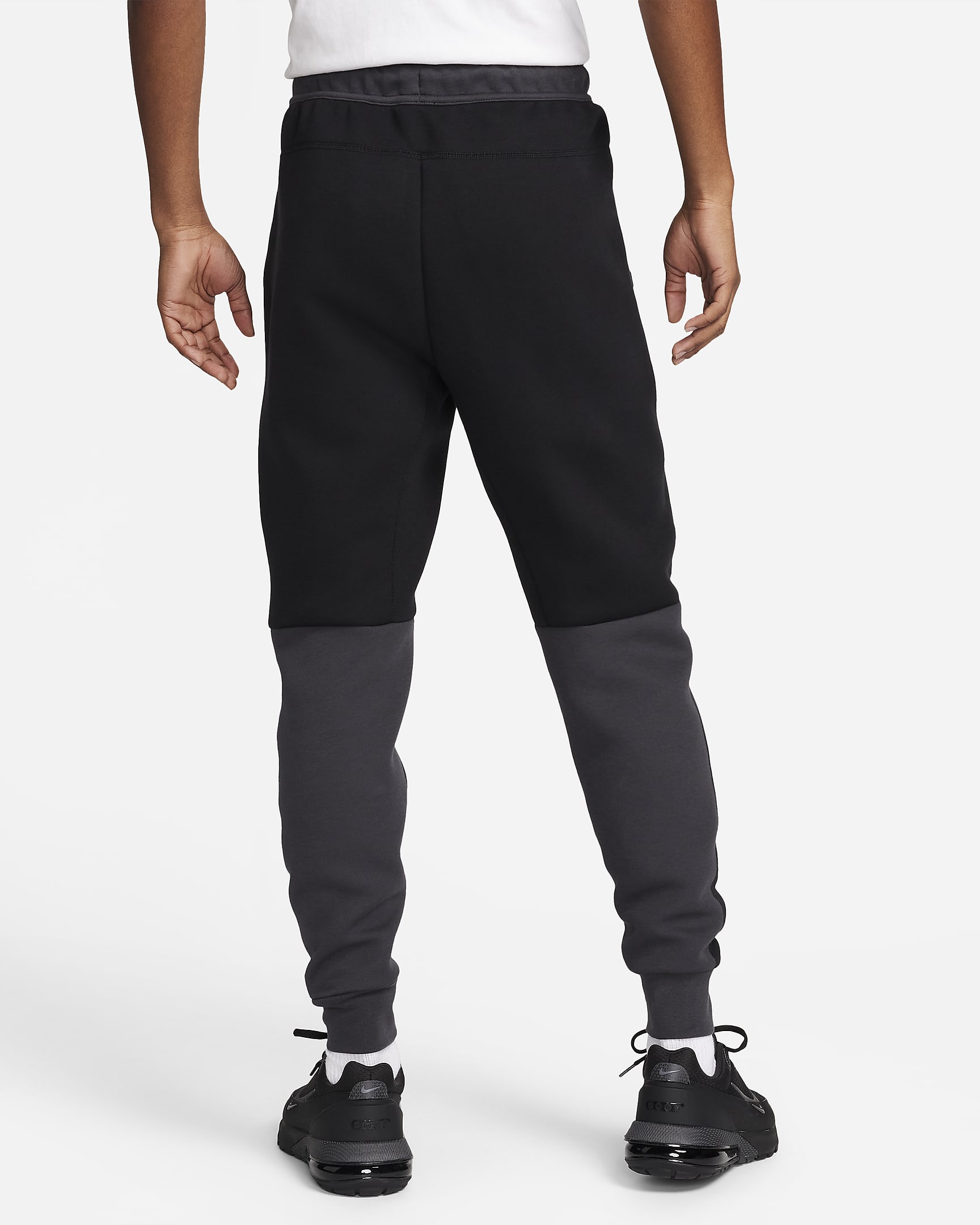 Joggingbyxor Nike Sportswear Tech Fleece för män - Svart/Dark Smoke Grey/Light Crimson