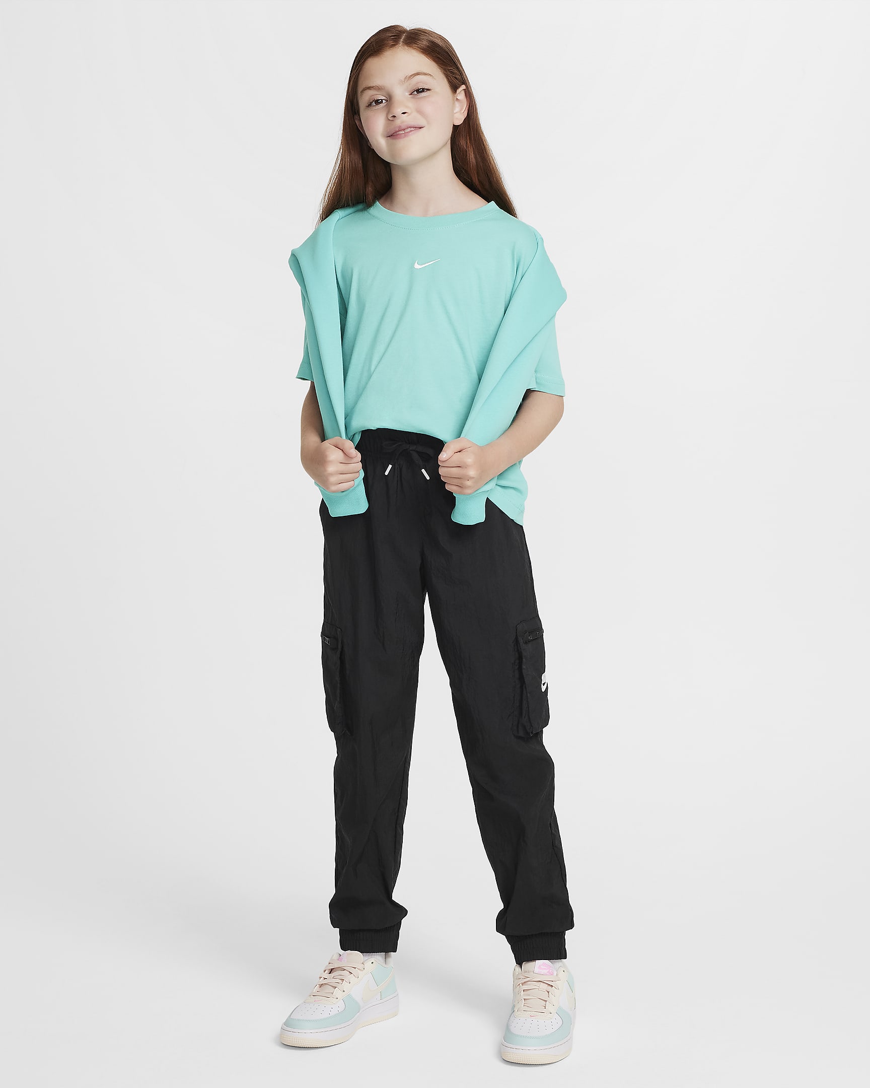 Nike Sportswear Essential T-shirt voor meisjes - Green Frost