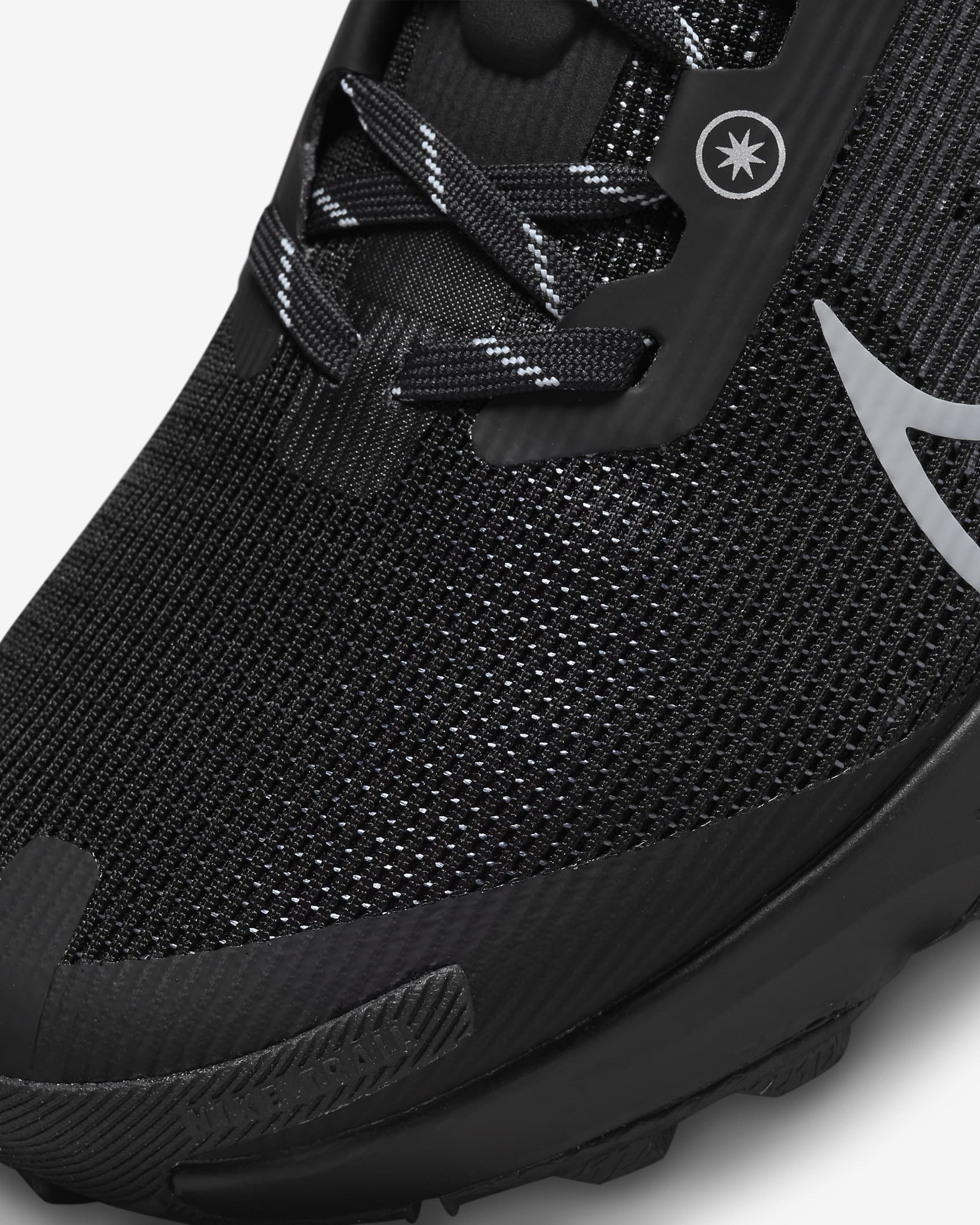 Nike Kiger 9 Men's Trail-Running Shoes. Nike CA