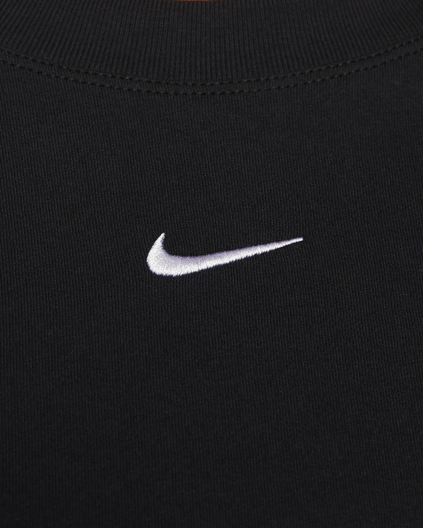 Nike Sportswear Essential Longsleeve für Damen (große Größe) - Schwarz/Weiß