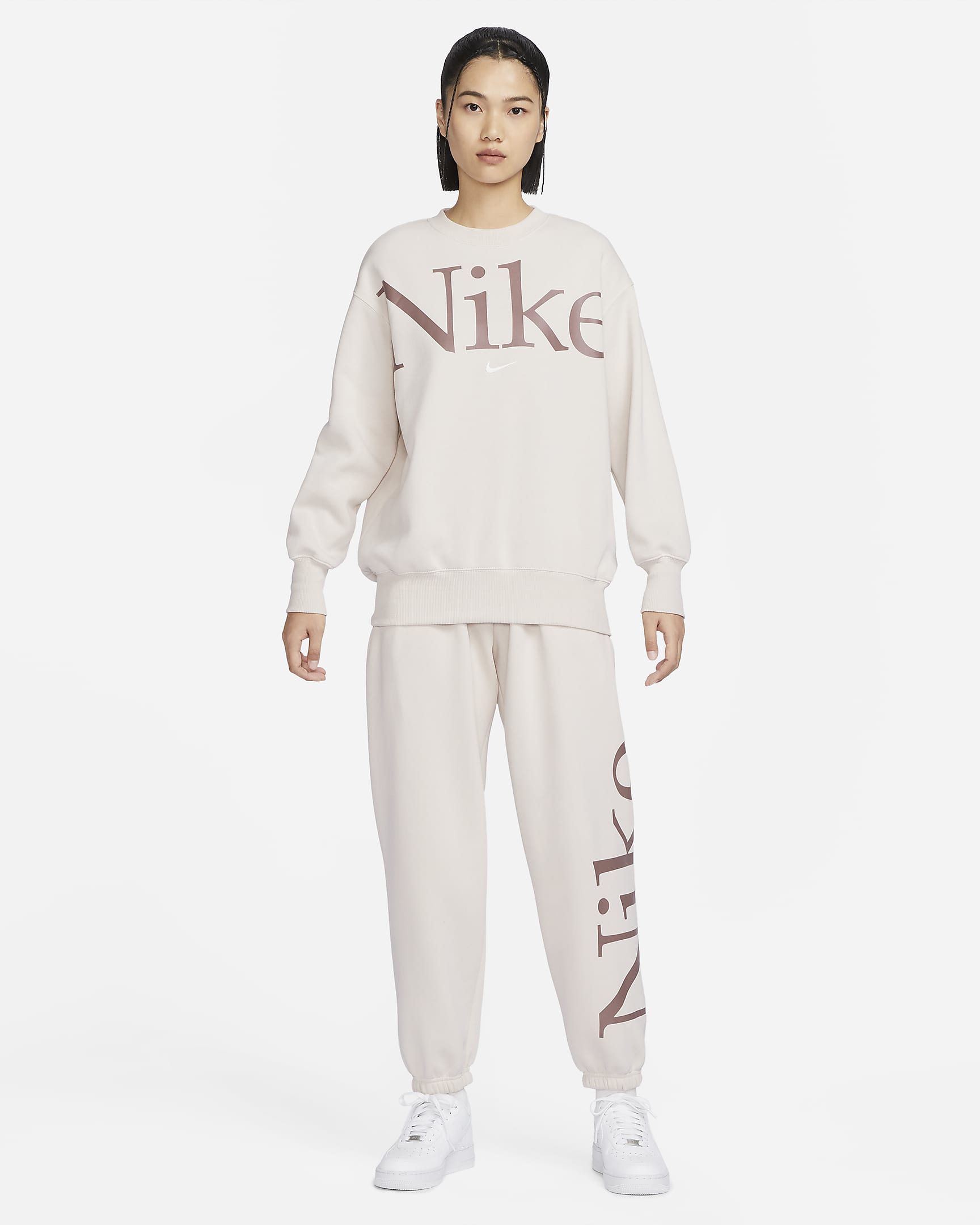 nike sportswear women