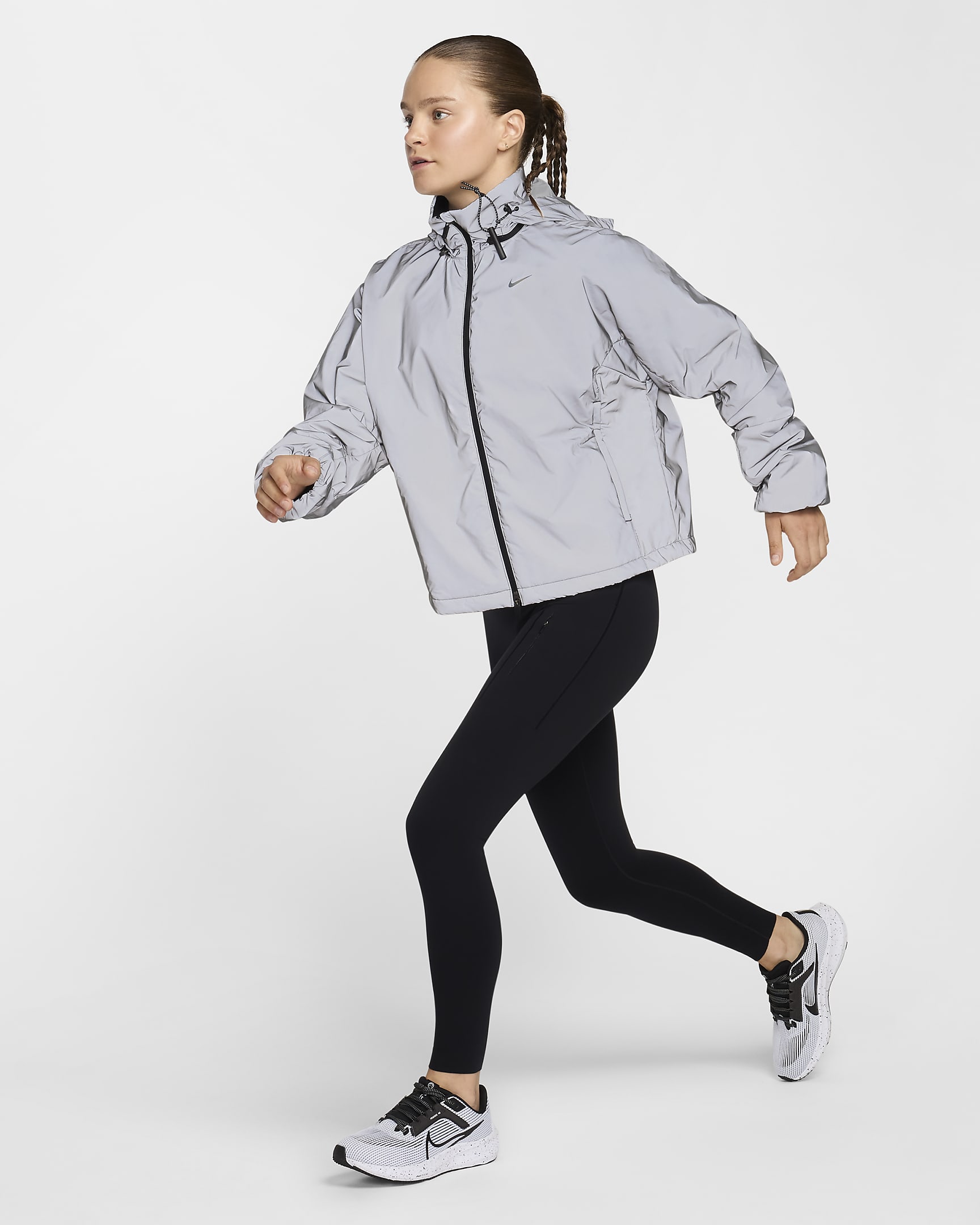 Nike Running Division Therma-FIT fényvisszaverő női futókabát - Fekete/Silver