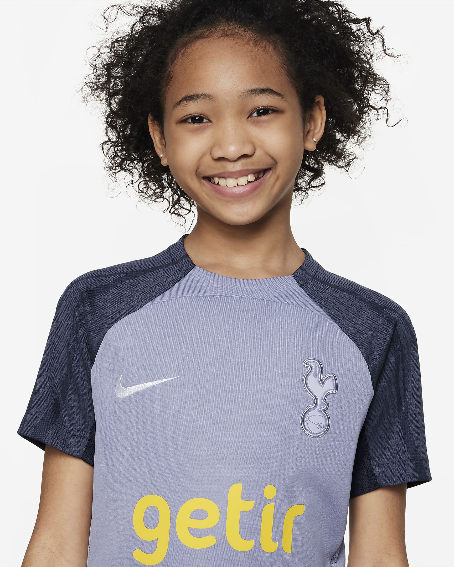Tottenham Hotspur Strike Older Kids' Nike Dri-FIT Knit Football Top ...