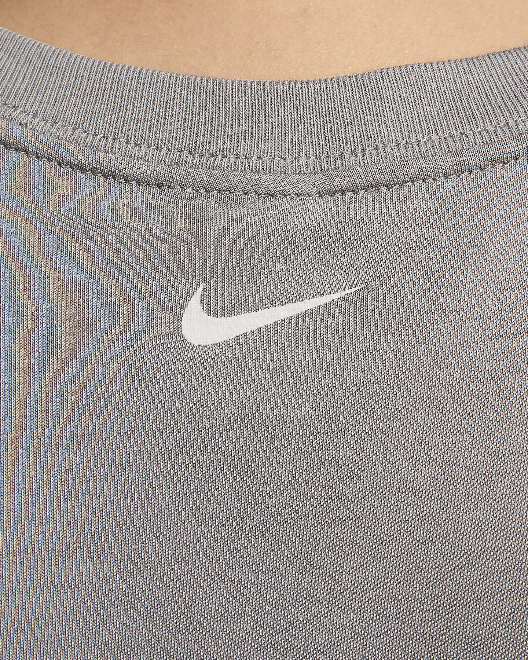 Nike Sportswear Women's Cropped T-Shirt - Flat Pewter/Light Iron Ore