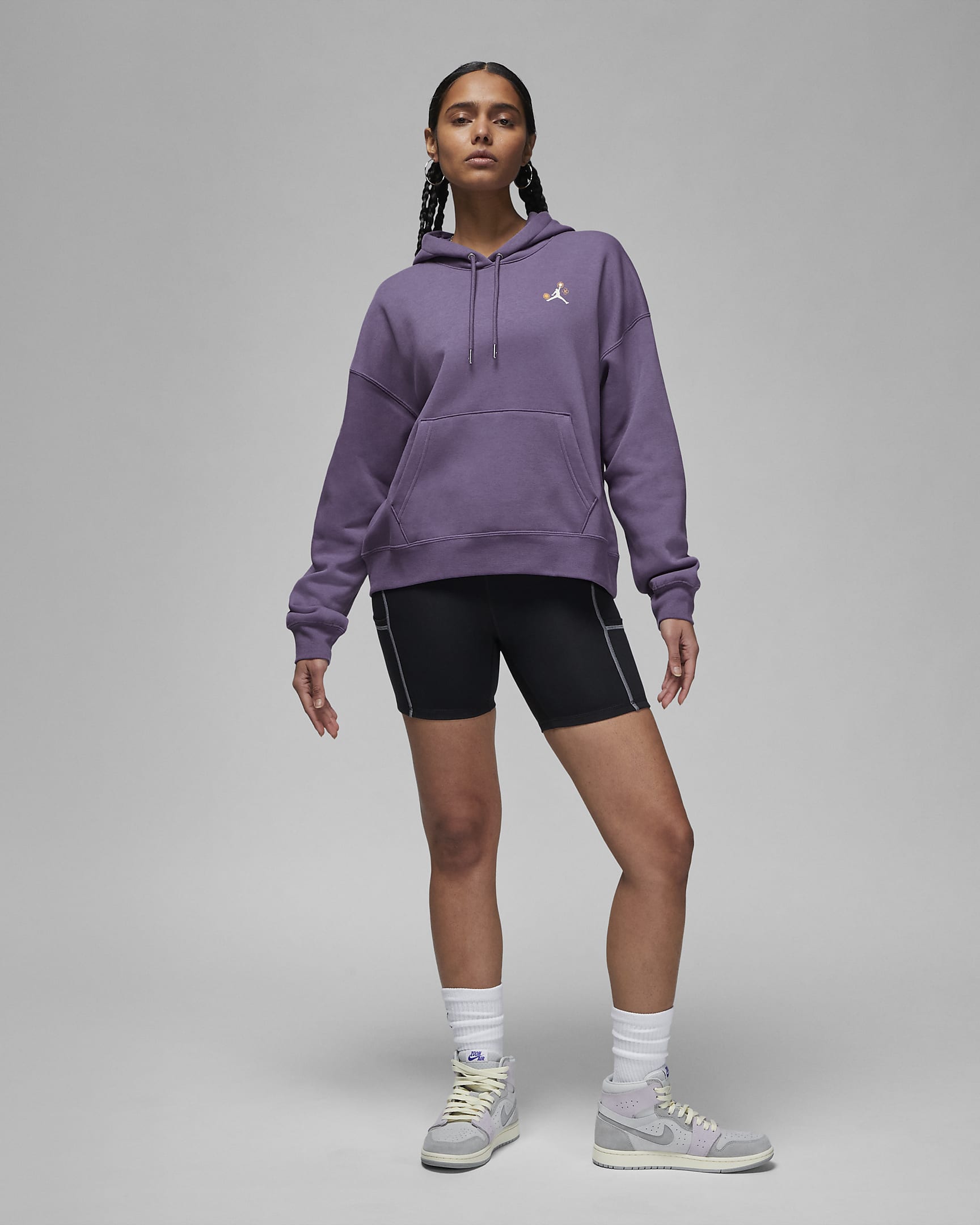 Jordan Women's Pullover Hoodie. Nike AE