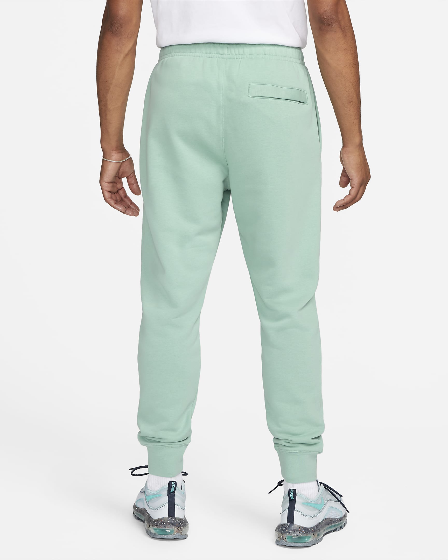 Nike Sportswear Club Men's Joggers. Nike UK