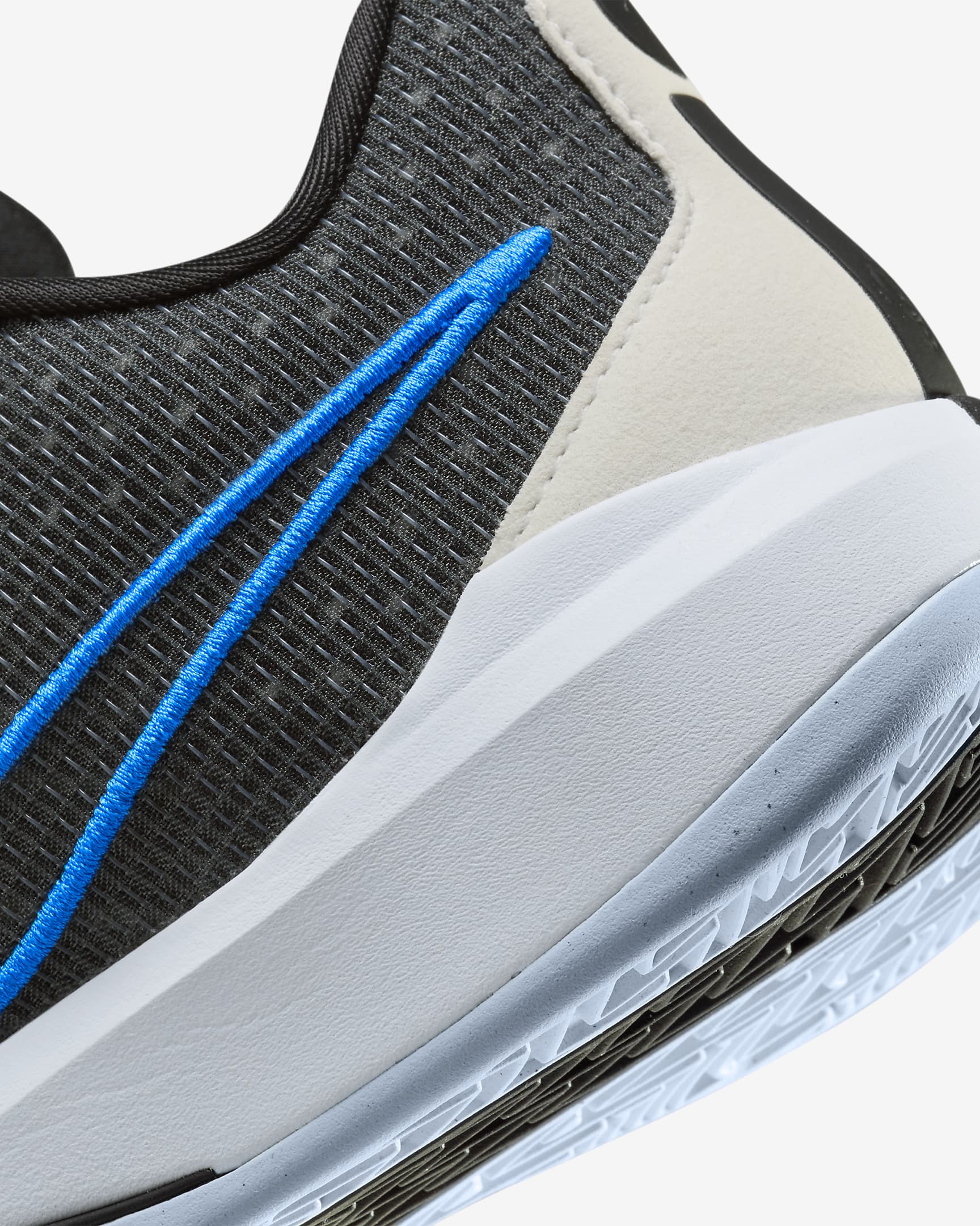 Sabrina 1 'Family Bonds' Basketball Shoes. Nike HU