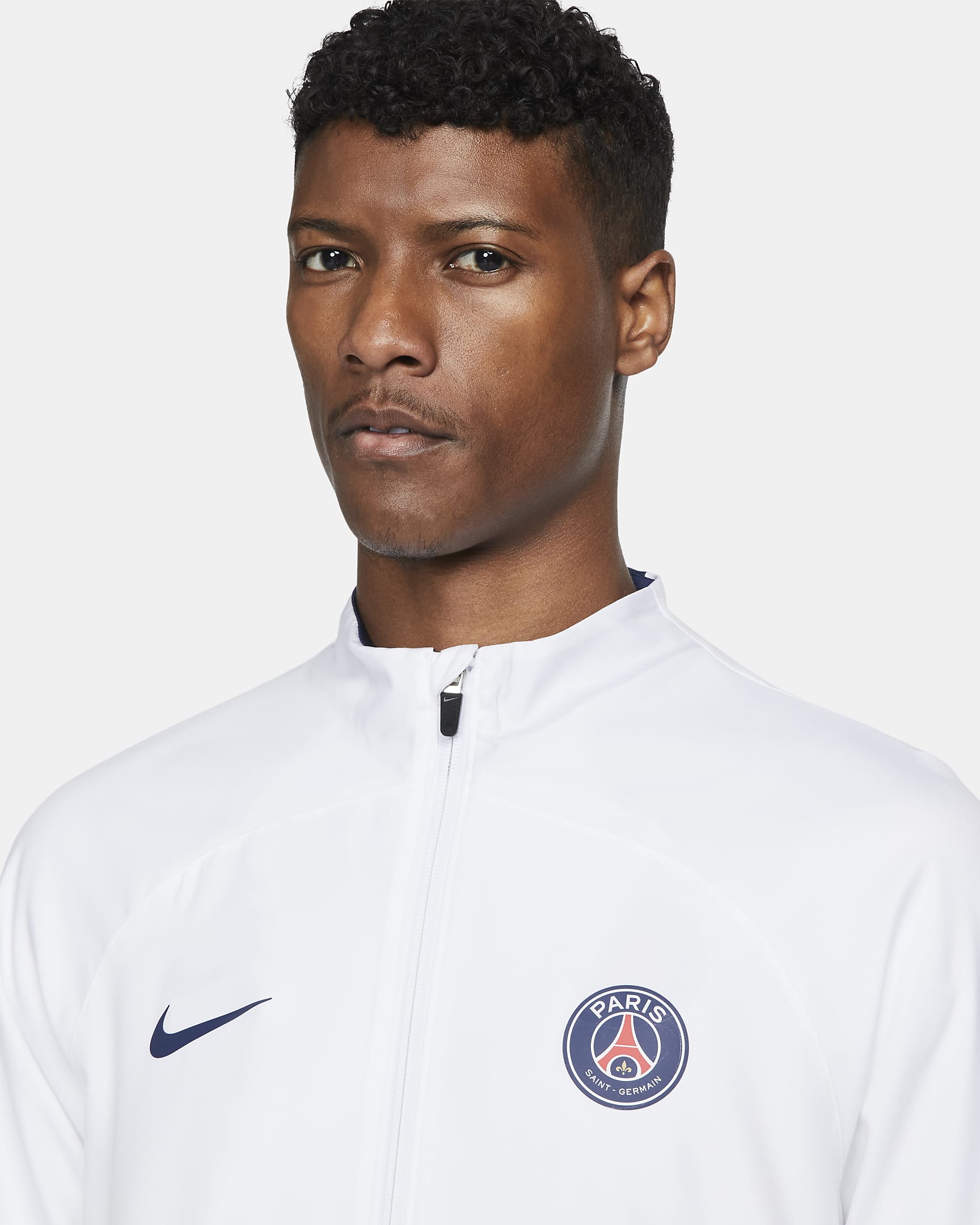 Paris Saint-Germain Strike Men's Nike Football Tracksuit. Nike HR