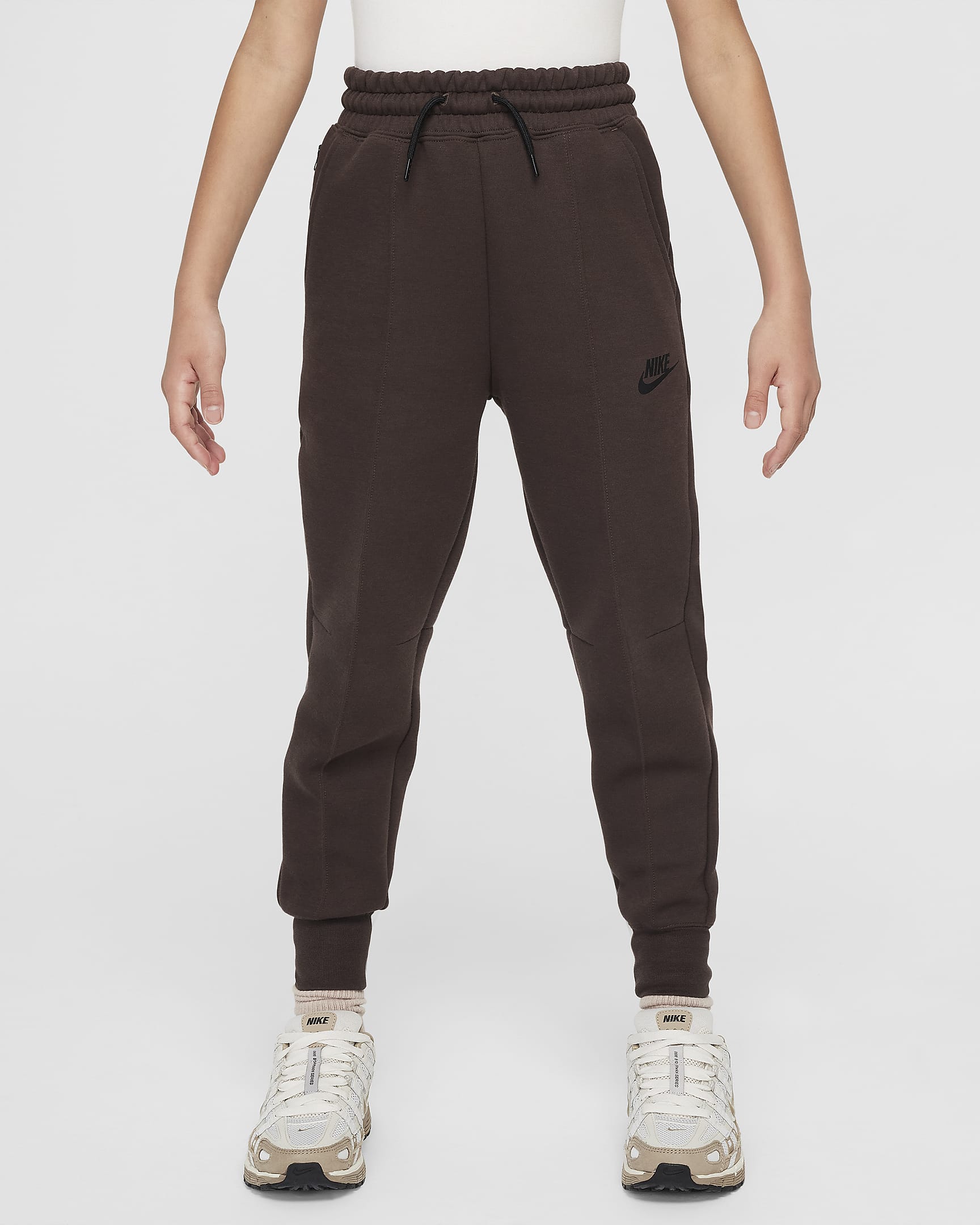 Nike Sportswear Tech Fleece Jogger für ältere Kinder (Mädchen) - Baroque Brown/Schwarz/Schwarz