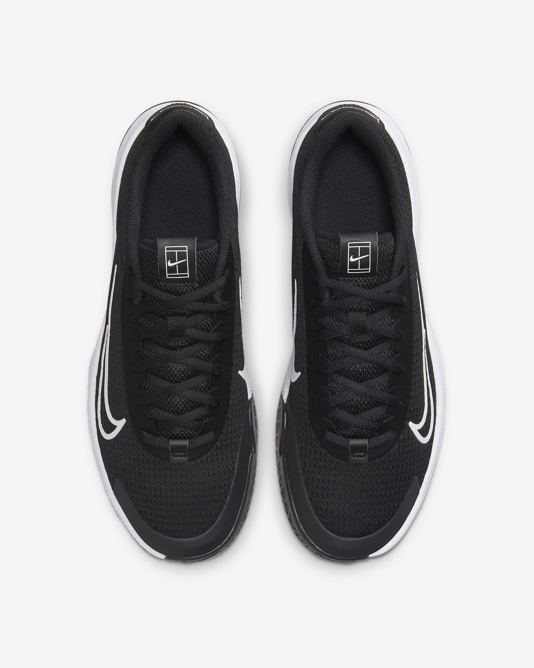 NikeCourt Vapor Lite 2 Sert Kort Kadın Tenis Ayakkabısı - Siyah/Beyaz