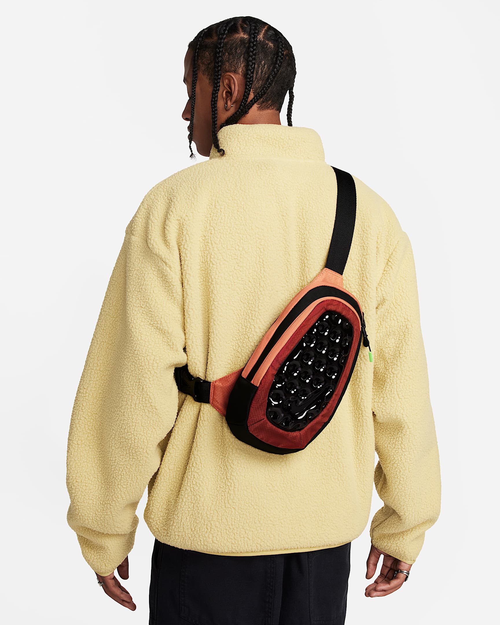 Nike Air Max Crossbody Bag (4L). Nike ZA