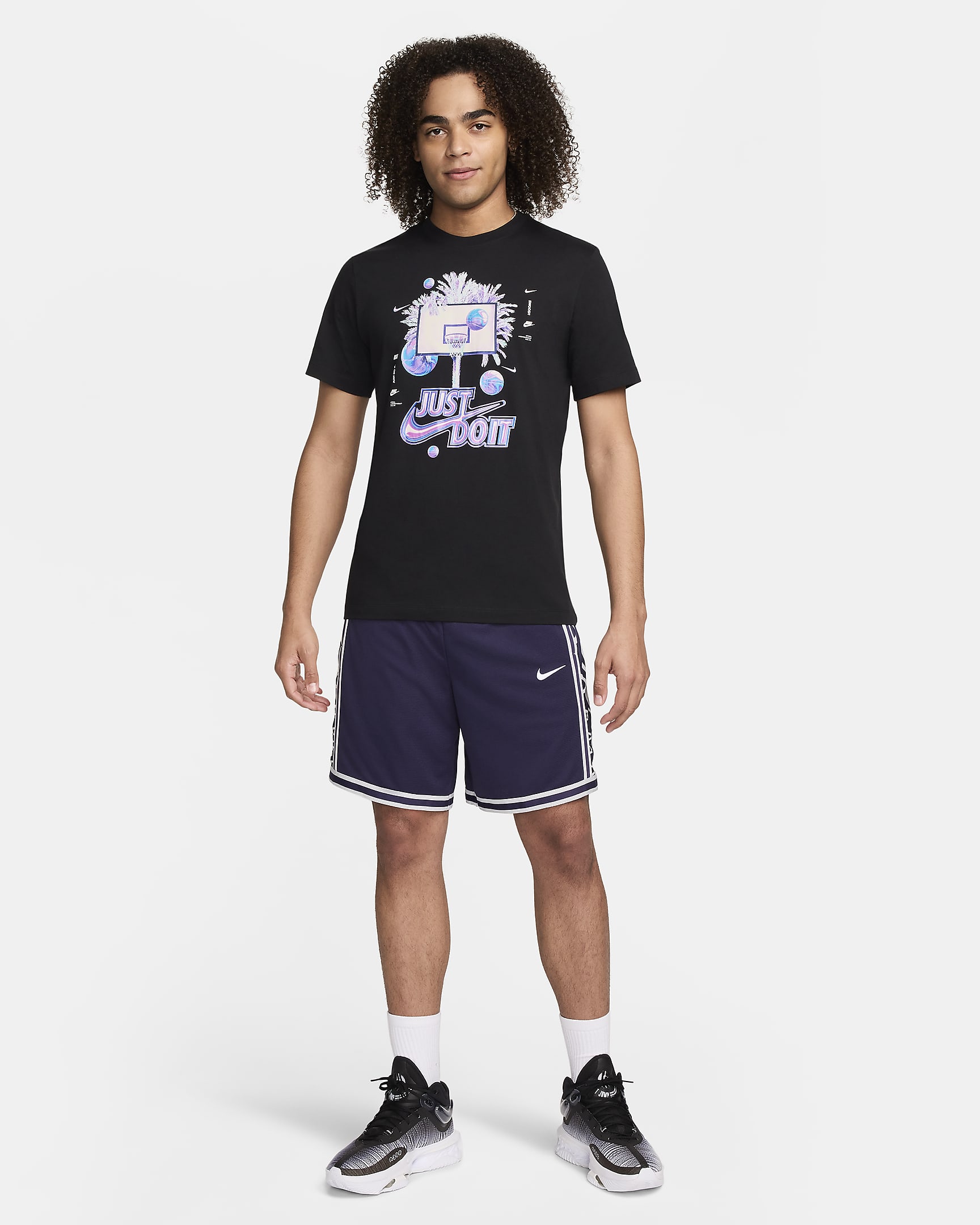 Nike Men's Basketball T-Shirt - Black