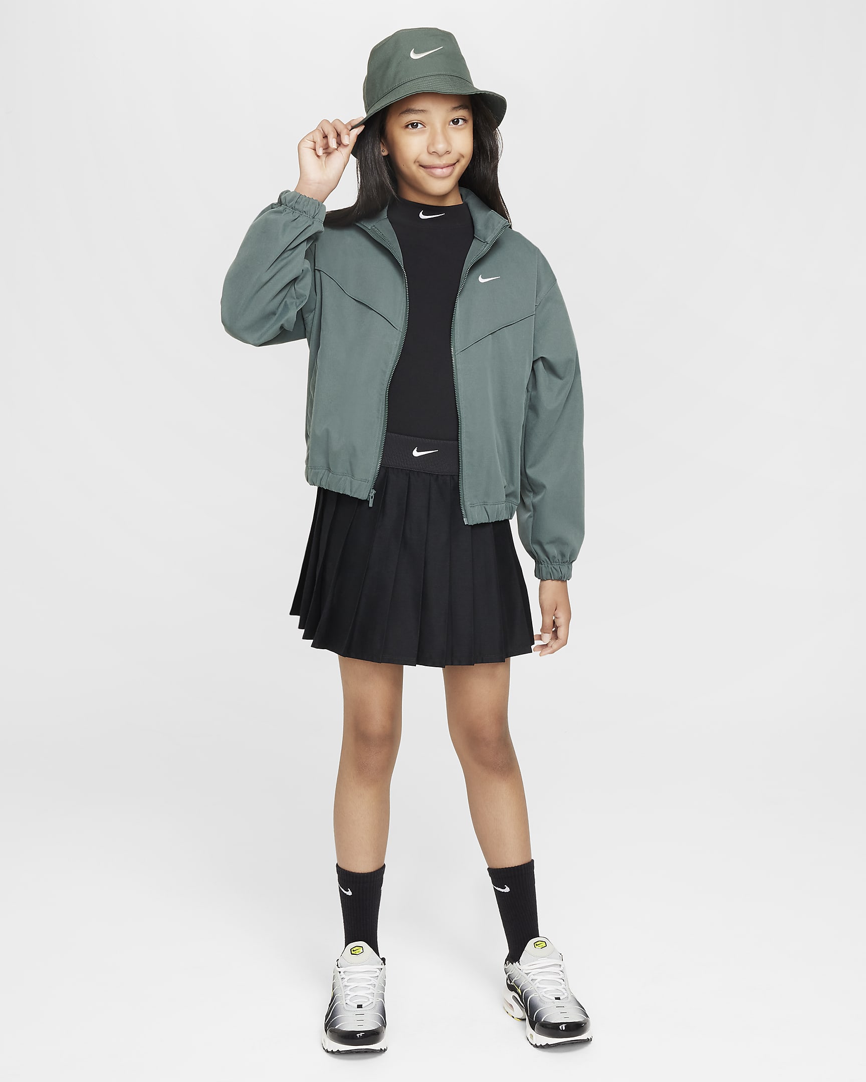 Nike Sportswear Girls' Oversized Lightweight Jacket - Vintage Green/White