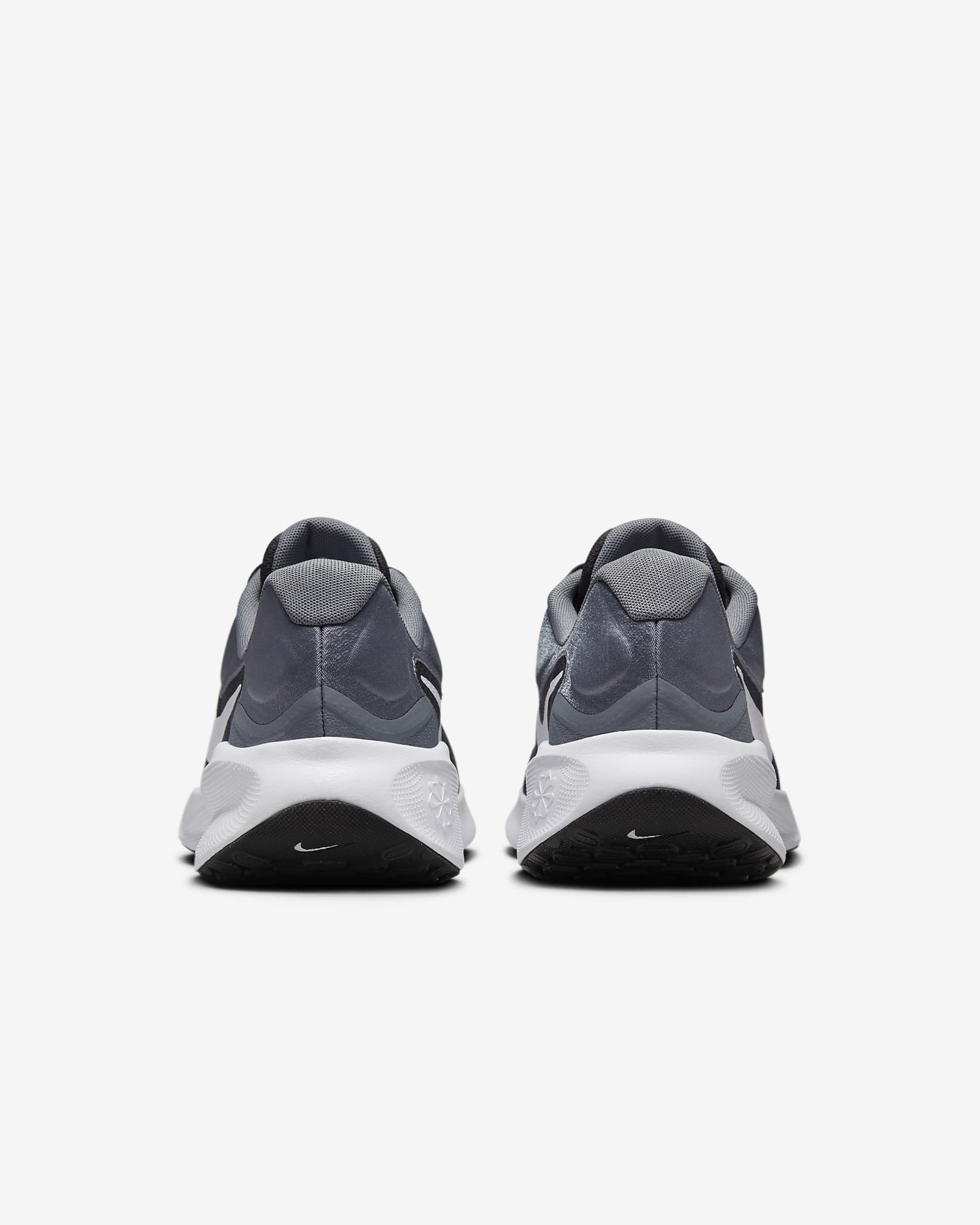 Pánské běžecké silniční boty Nike Revolution 7 - Anthracite/Cool Grey/Černá/Bílá