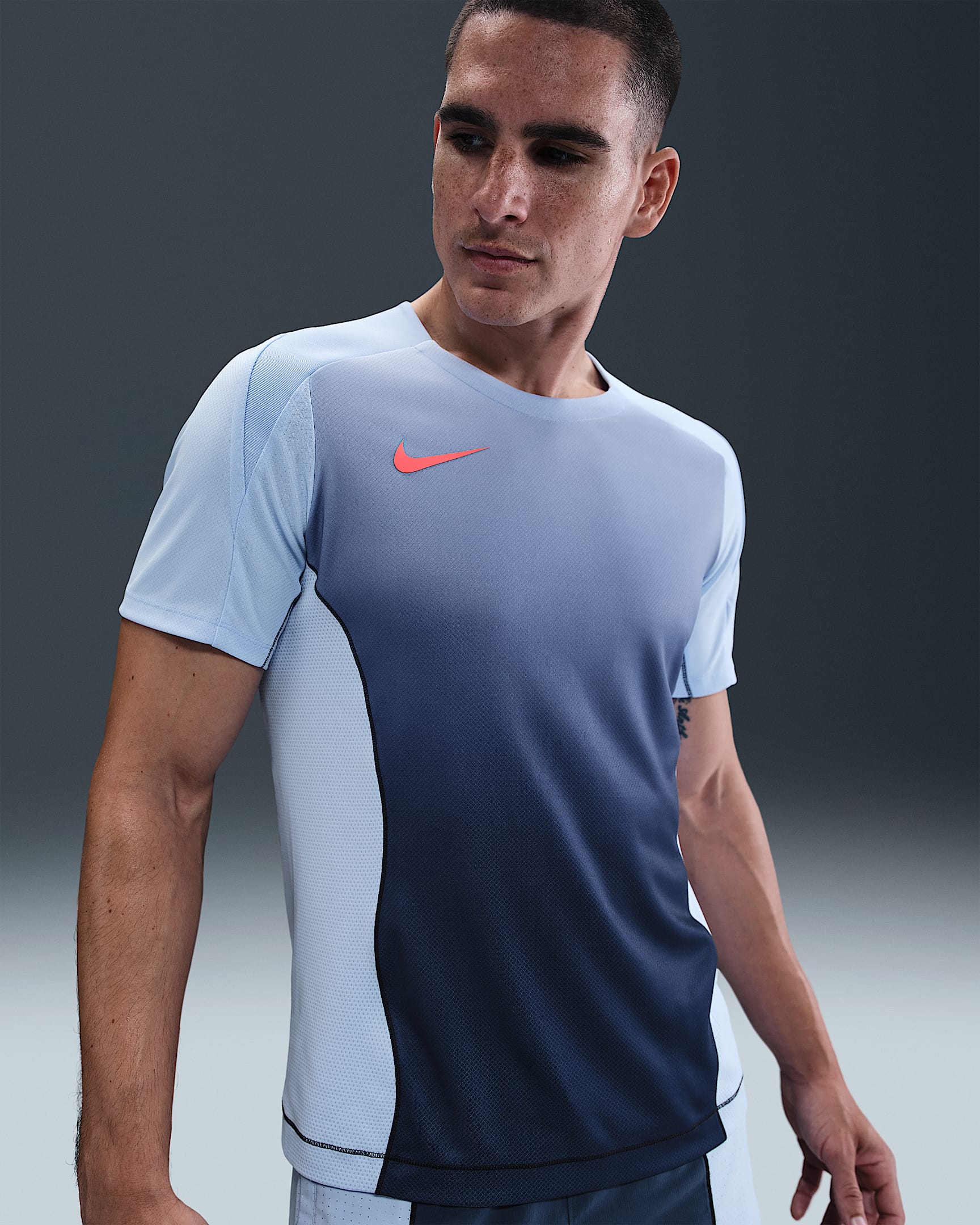 Nike Strike+ Men's Dri-FIT Short-Sleeve Soccer Top - Royal Tint/Thunder Blue/Royal Tint/Bright Crimson