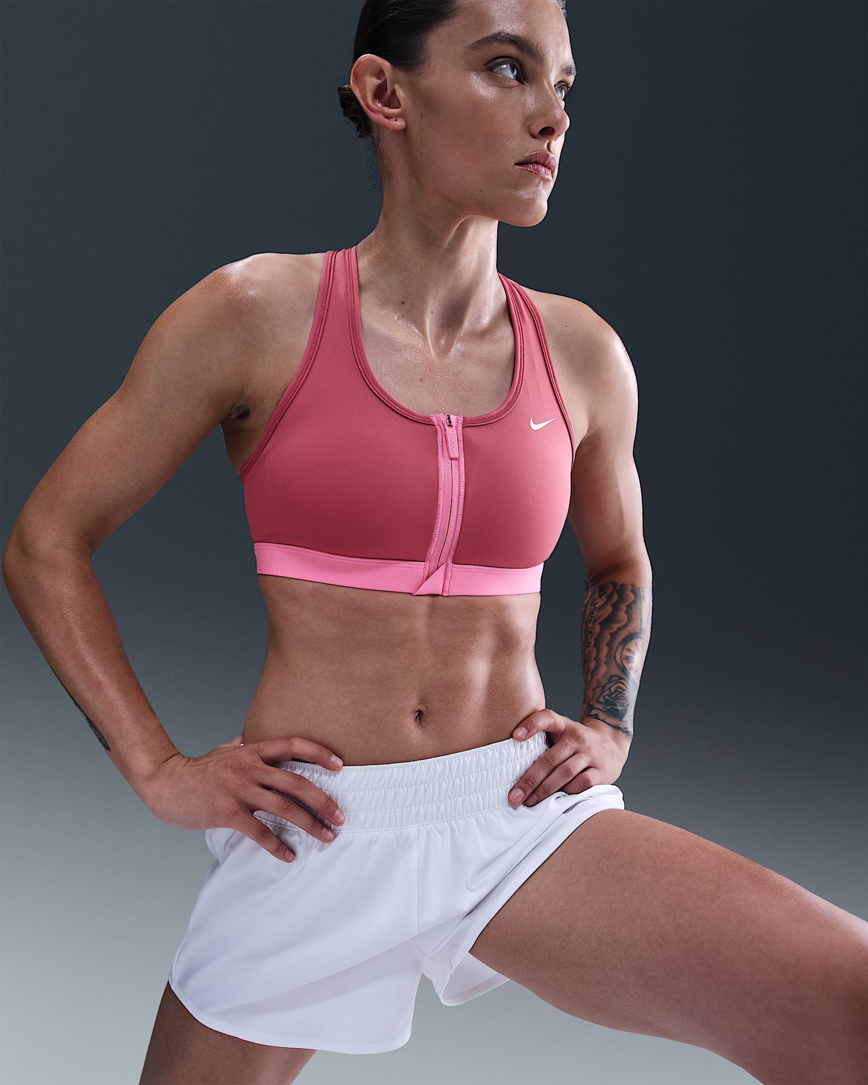Bra deportivo de media sujeción con almohadillas para mujer Nike Swoosh Front Zip - Remolacha dulce/Rosa alegre/Blanco