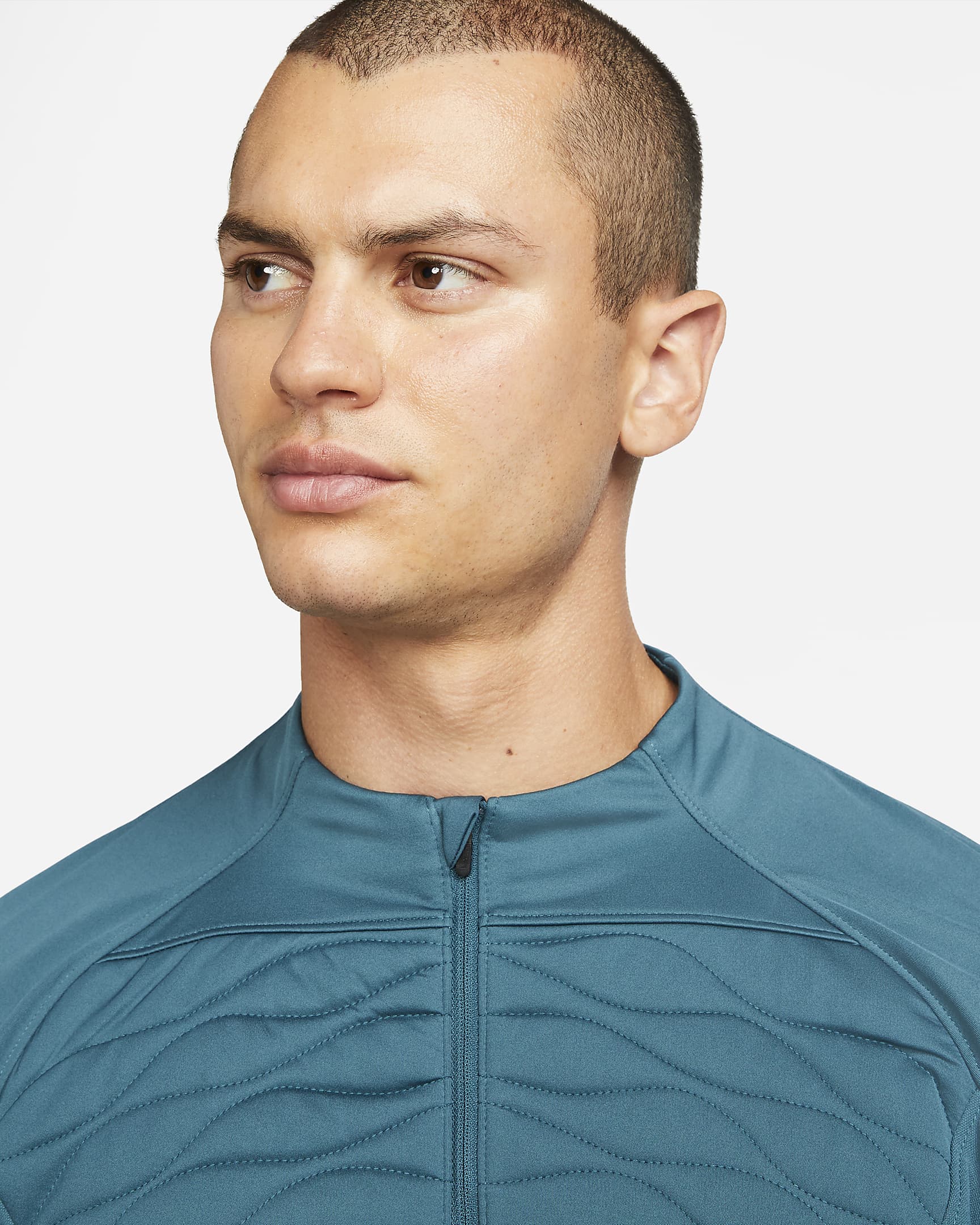 Camiseta de entrenamiento de fútbol Nike Therma-FIT para hombre ...