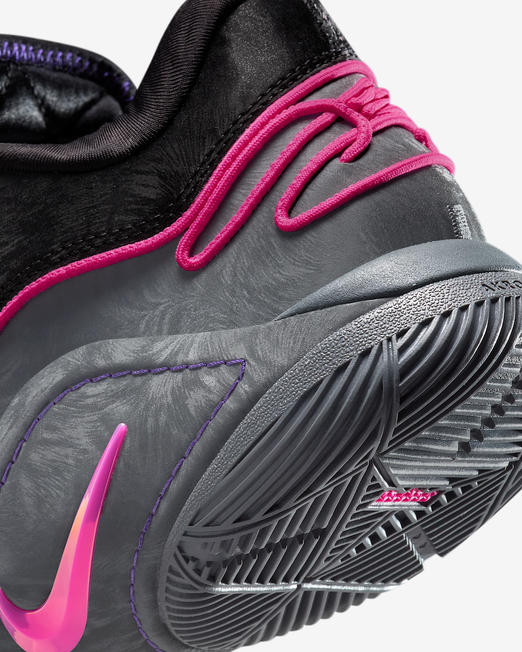 LeBron XXII "Tunnel Vision" Basketball Shoes - Black/Dark Grey/Field Purple/Laser Fuchsia