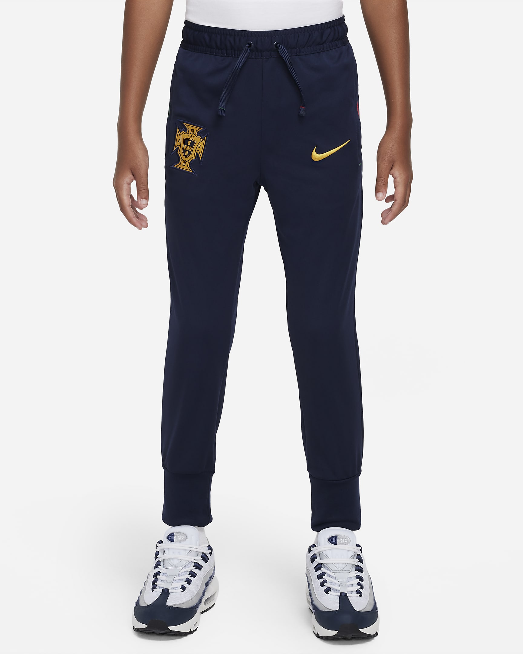 Portugal Older Kids' Nike DriFIT Football Pants. Nike LU