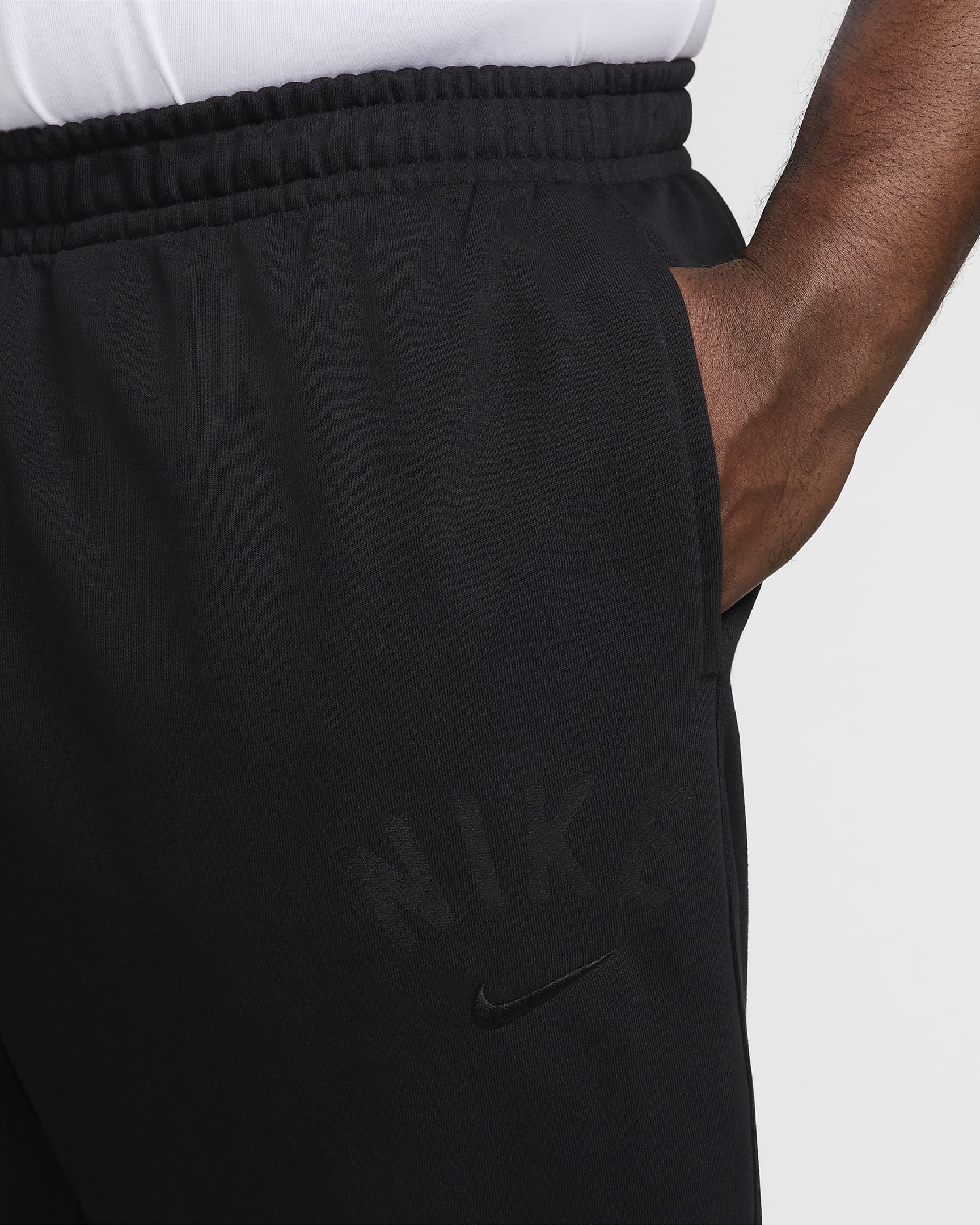 Nike Swoosh Men's Dri-FIT Fleece Fitness Joggers - Black/Black